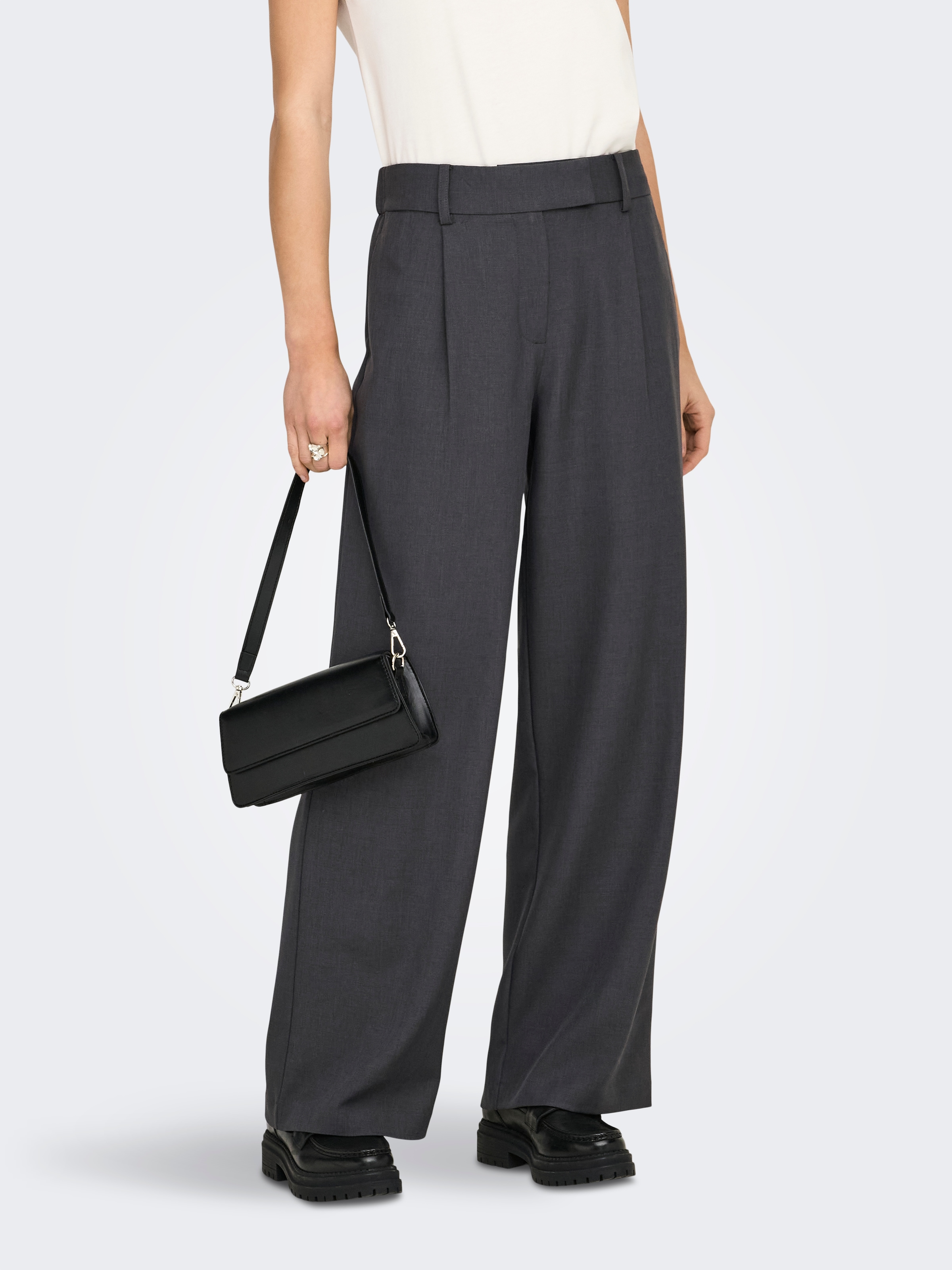Image of ONLY Anzughose "ONLLINDA HW STR MEL PANTS TLR NOOS" Materialmix, straight fit mit weitem Bein, high waist