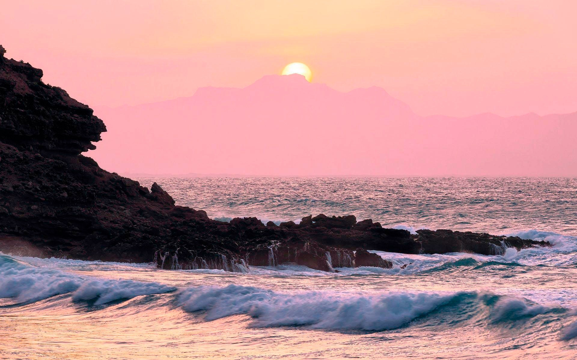 Image of Komar Vliestapete »Forbidden Love«, Strand bei Ackermann Versand Schweiz