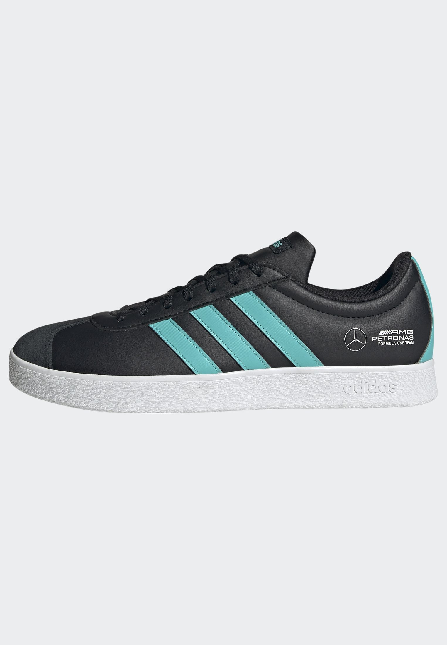 adidas Performance Sneaker »MERCEDES - AMG PETRONAS FORMULA ONE TEAM VL COURT SCHUH«, Mercedes AMG Motorsport