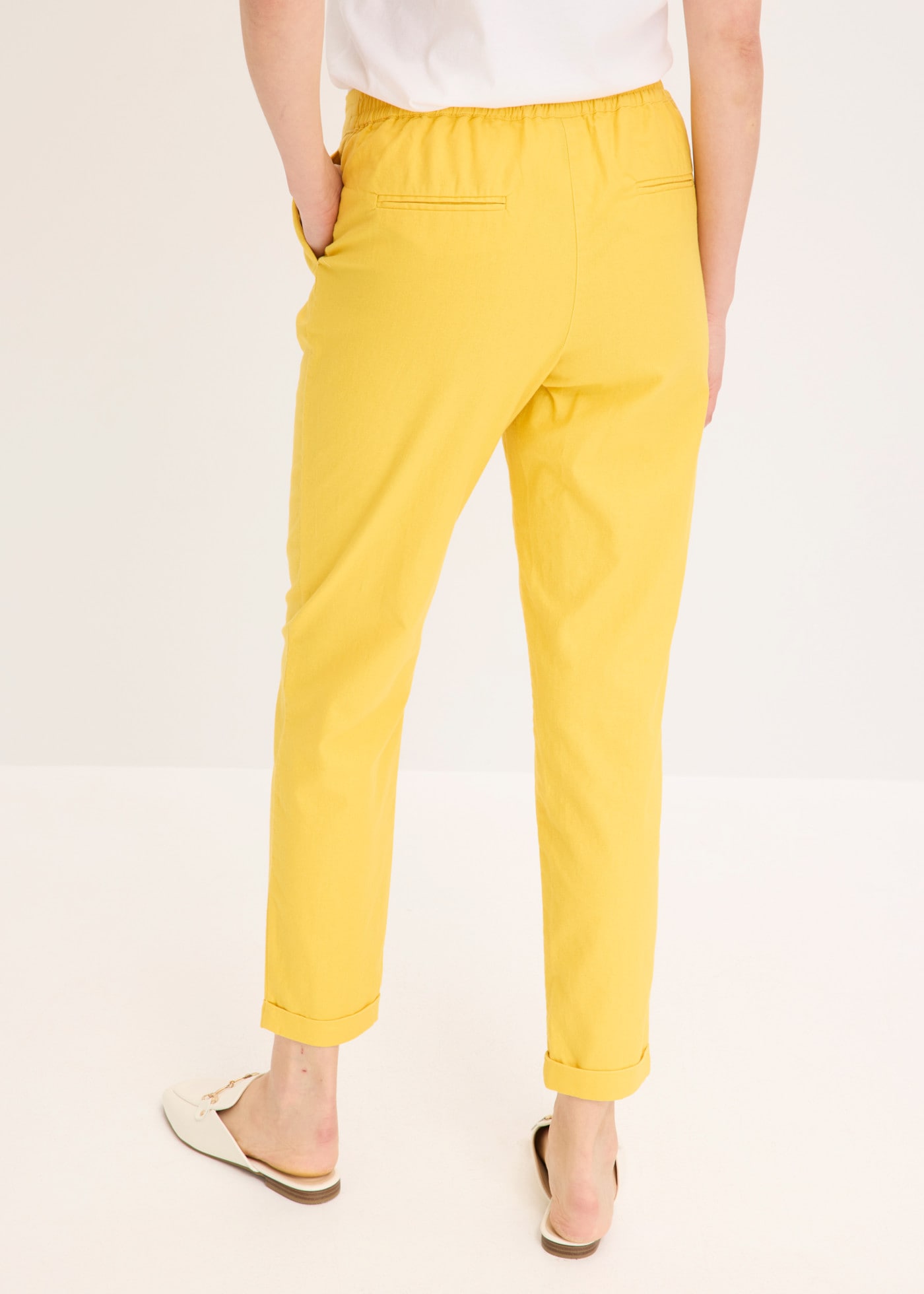 bonprix Pantalon en lin »Leinenhose«  en lin et coton, coupe Regular Fit, avec ceinture élastique