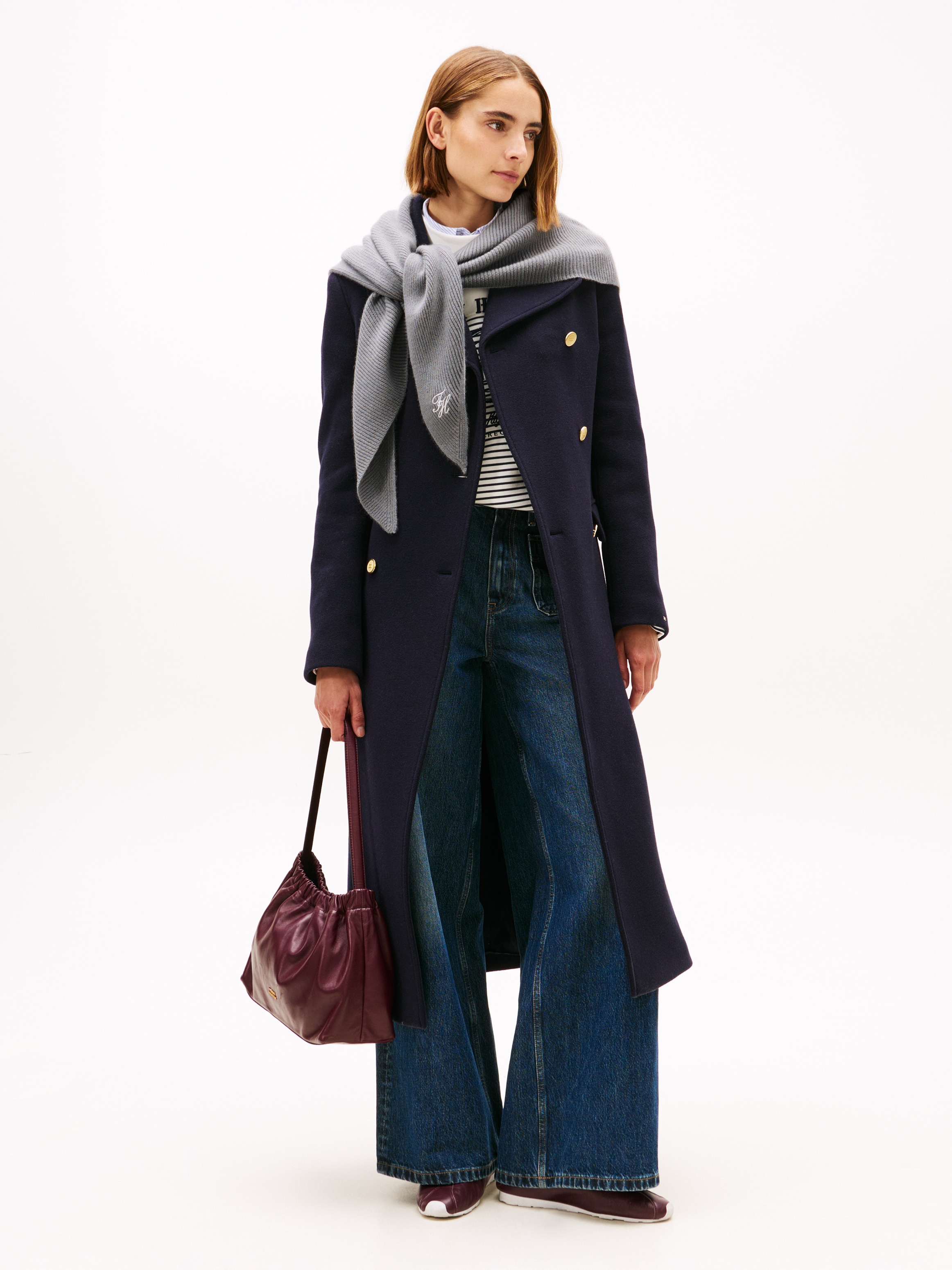 Tommy Hilfiger Dreieckstuch »TOMMY SCRIPT CASH« aus Kaschmirmix mit Logo-Stickerei, Masse 150 x 110 cm