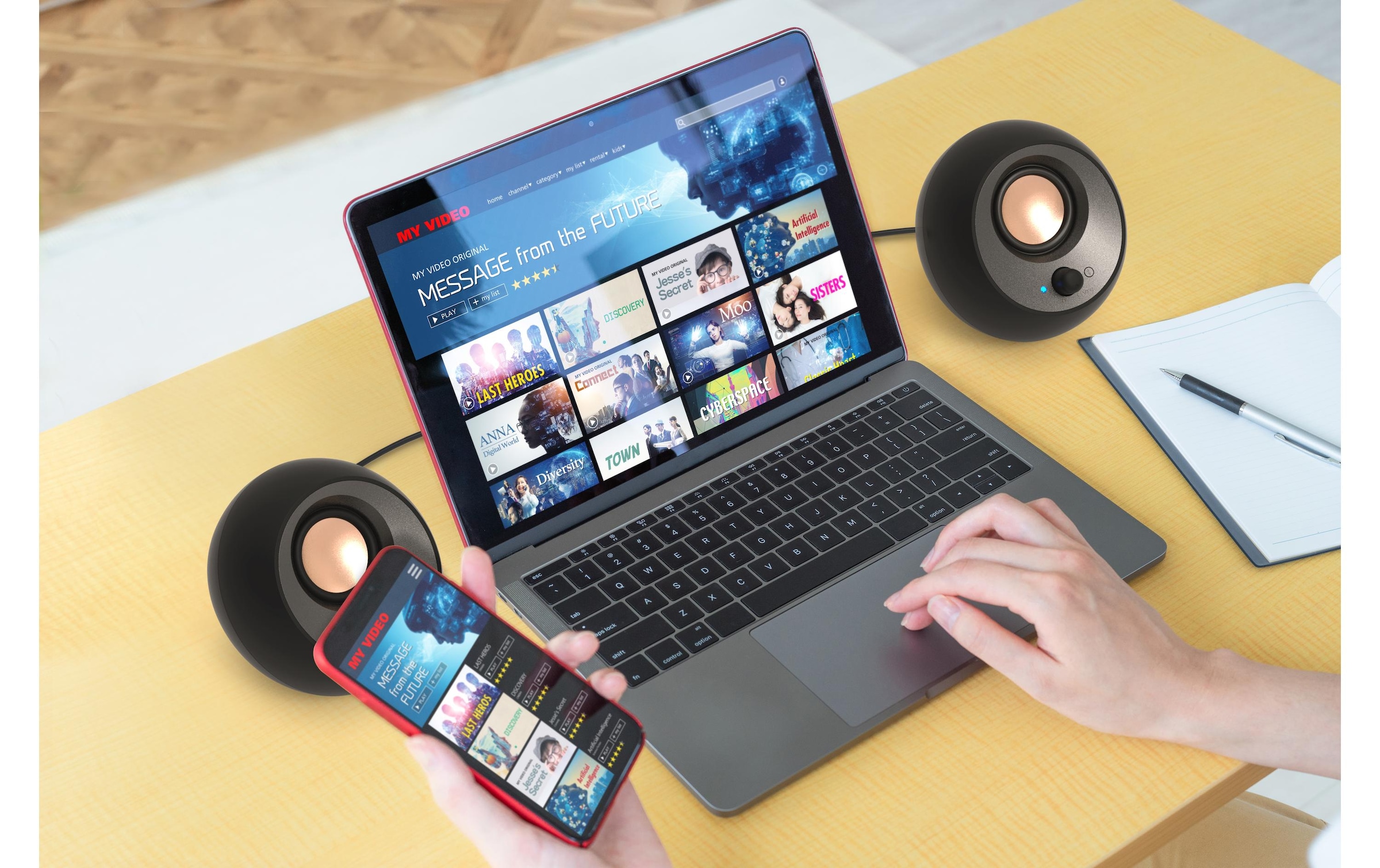 Creative Haut-parleurs pour PC »Pebble V3« 2.0 ( ajustement du volume 8 W) Bluetooth 5.0