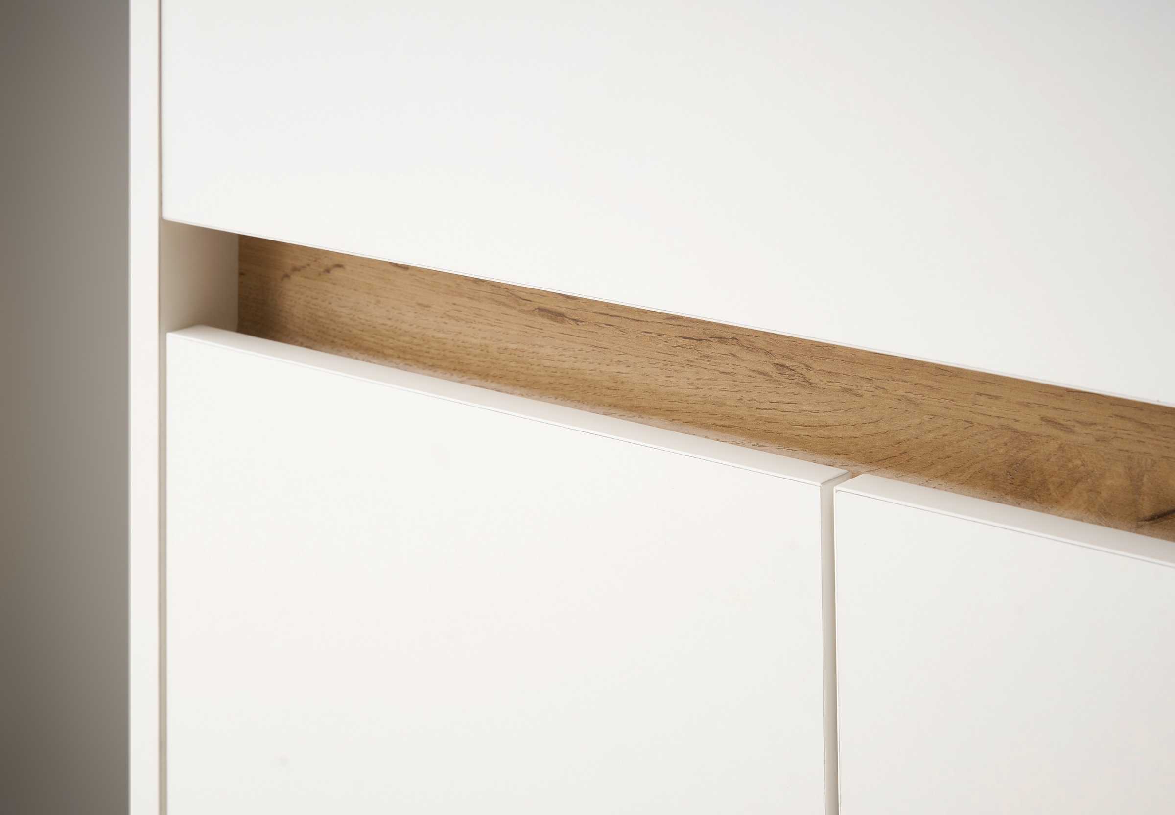 INOSIGN Waschbeckenunterschrank »CITY/GIRON, Waschtisch mit Griffmulde, Badschrank in zeitlosem Design« in den Farben Weiss und Anthrazit verfügbar, viel Stauraum