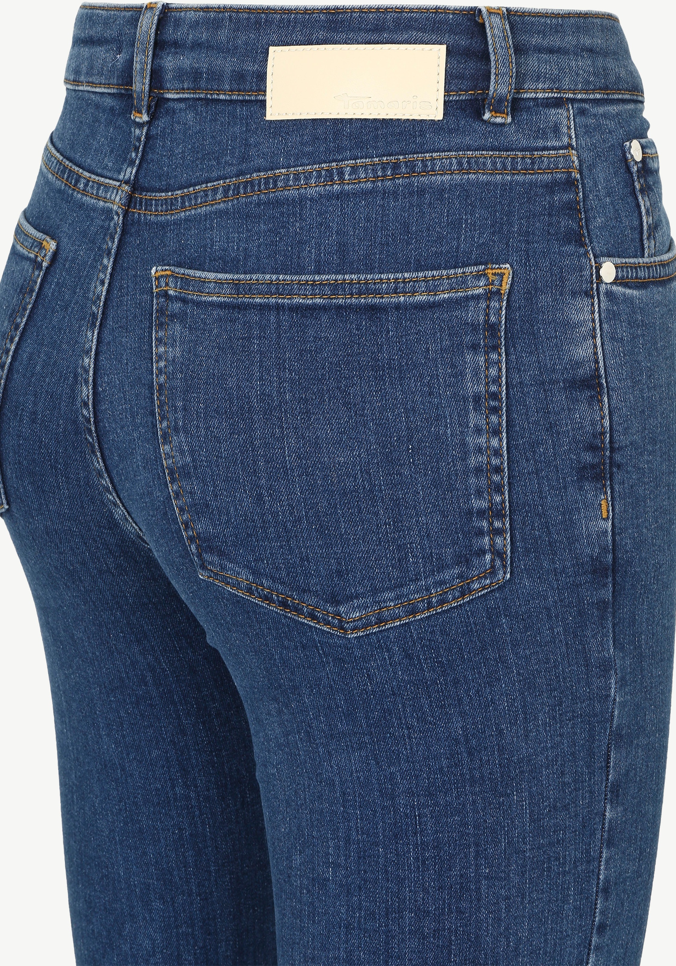 Tamaris Slim-fit-Jeans, mit Logo-Badge
