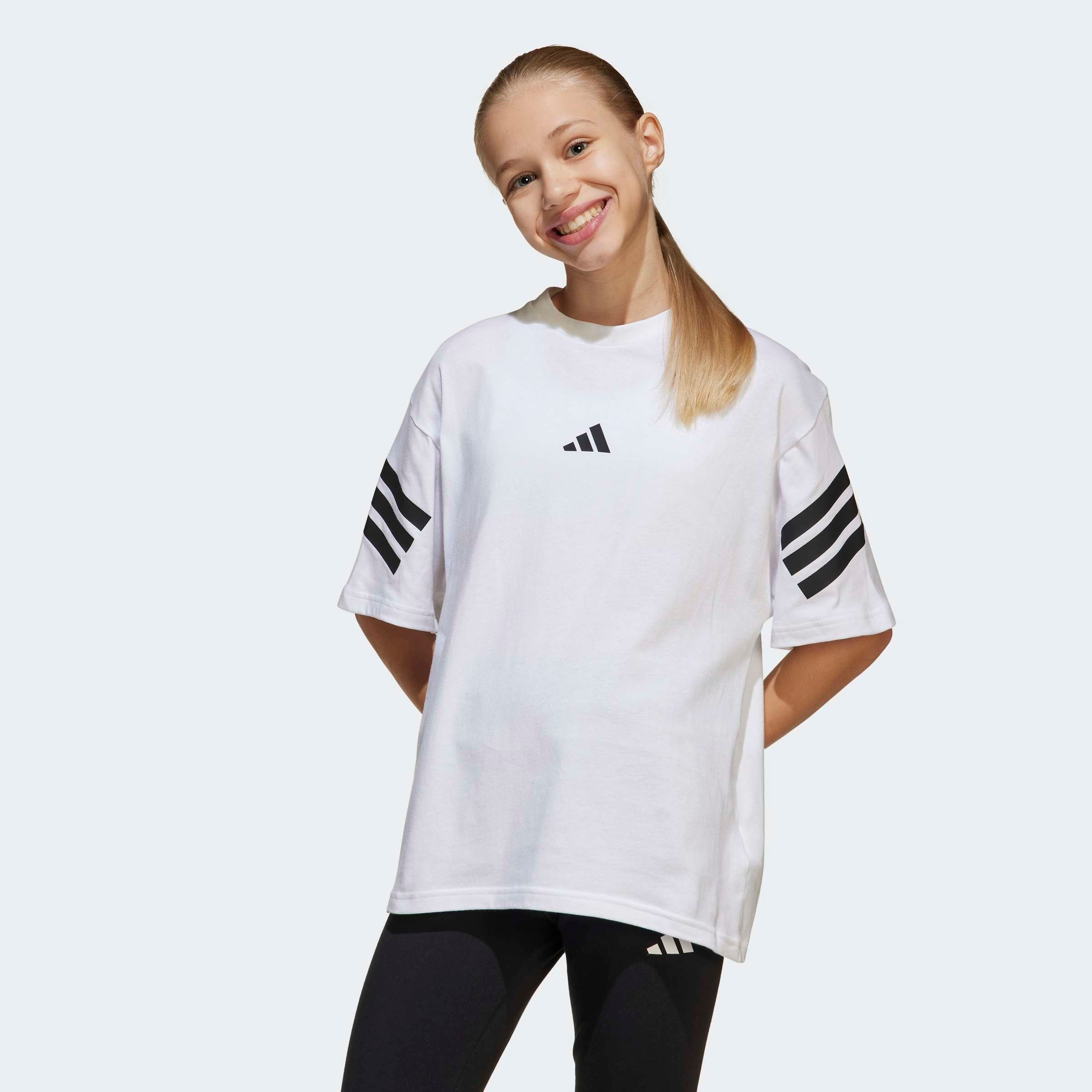 Image of adidas Sportswear T-Shirt "FUTURE ICONS 3-STREIFEN KIDS" lockerer Schnitt, sportlicher Stil, Rundhalsausschnitt