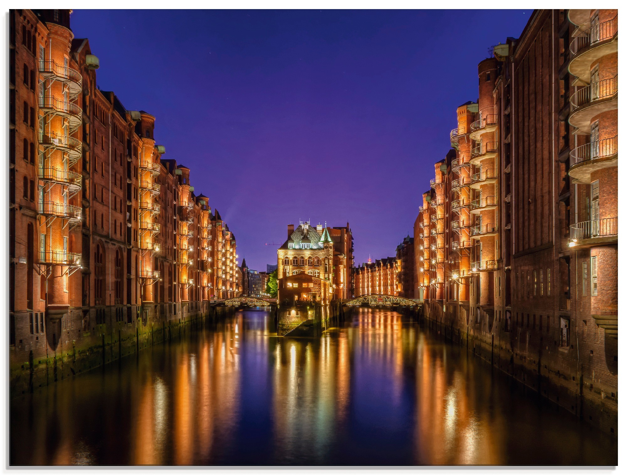 Image of Artland Glasbild »Hamburg Speicherstadt bei Nacht«, Gebäude, (1 St.) bei Ackermann Versand Schweiz