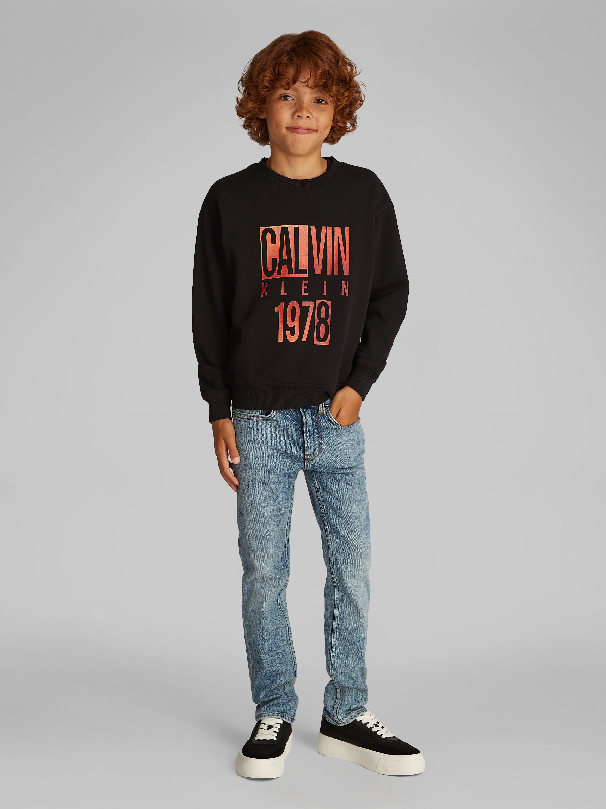 Calvin Klein Jeans Sweatshirt »GRADIENT GRAPHIC CN«, mit grossem Logodruck