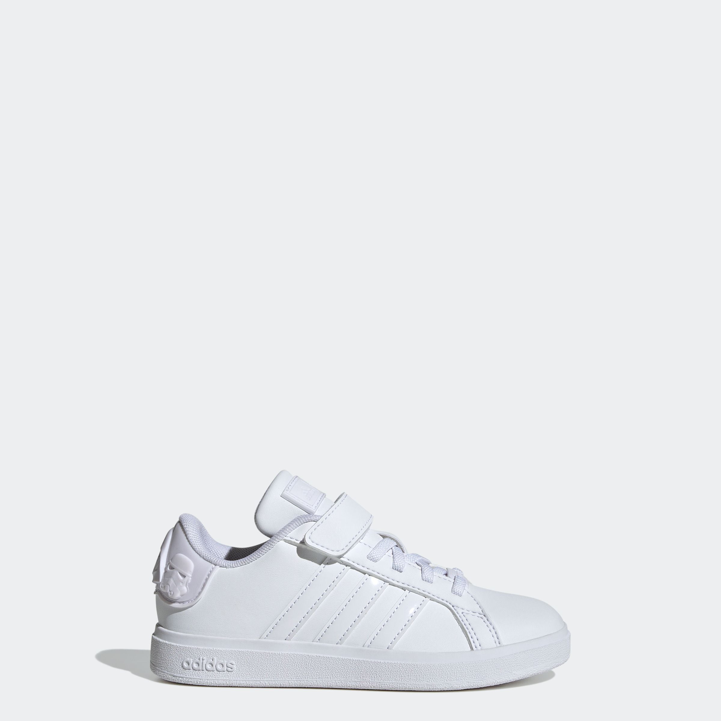 adidas Sportswear Sneaker »ADIDAS STAR WARS GRAND COURT 2.0 KIDS SCHUH«, Design auf den Spuren des adidas Superstar