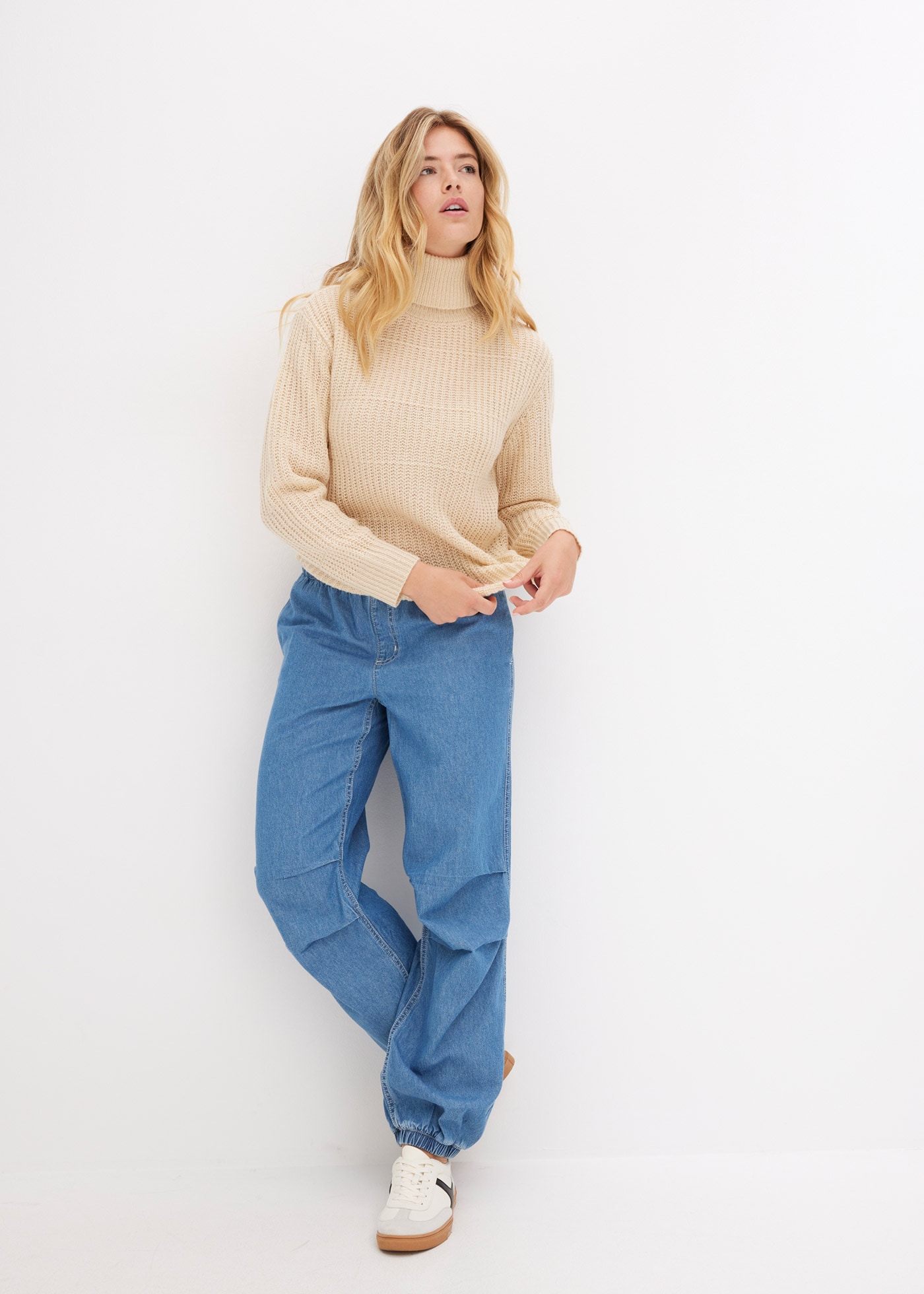 bonprix Rollkragenpullover aus Polyacryl, mit Rollkragen, für kühle Tage, lässige Passform