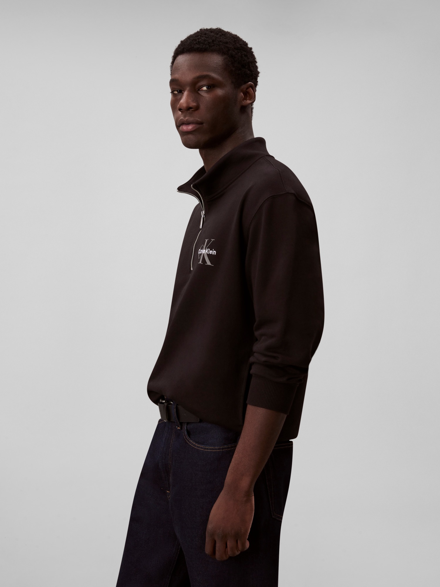 Calvin Klein Jeans Sweatshirt »LS EU 350TERRY MICRO MONOLOGO QT«, Regular fit, Stehkragen und Reissverschluss
