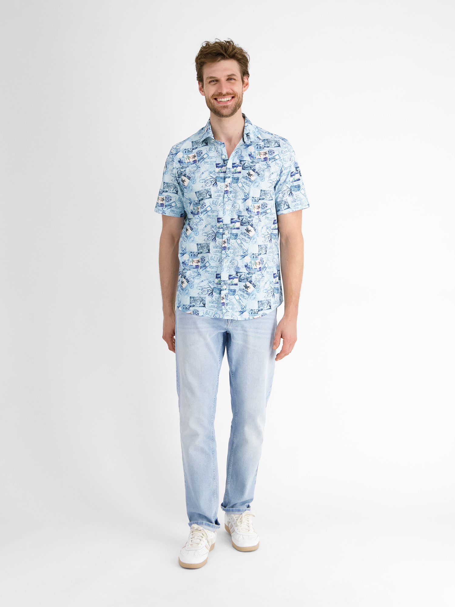 LERROS Chemise à manches courtes »Herren Halbarmhemd mit grafischem Druck«