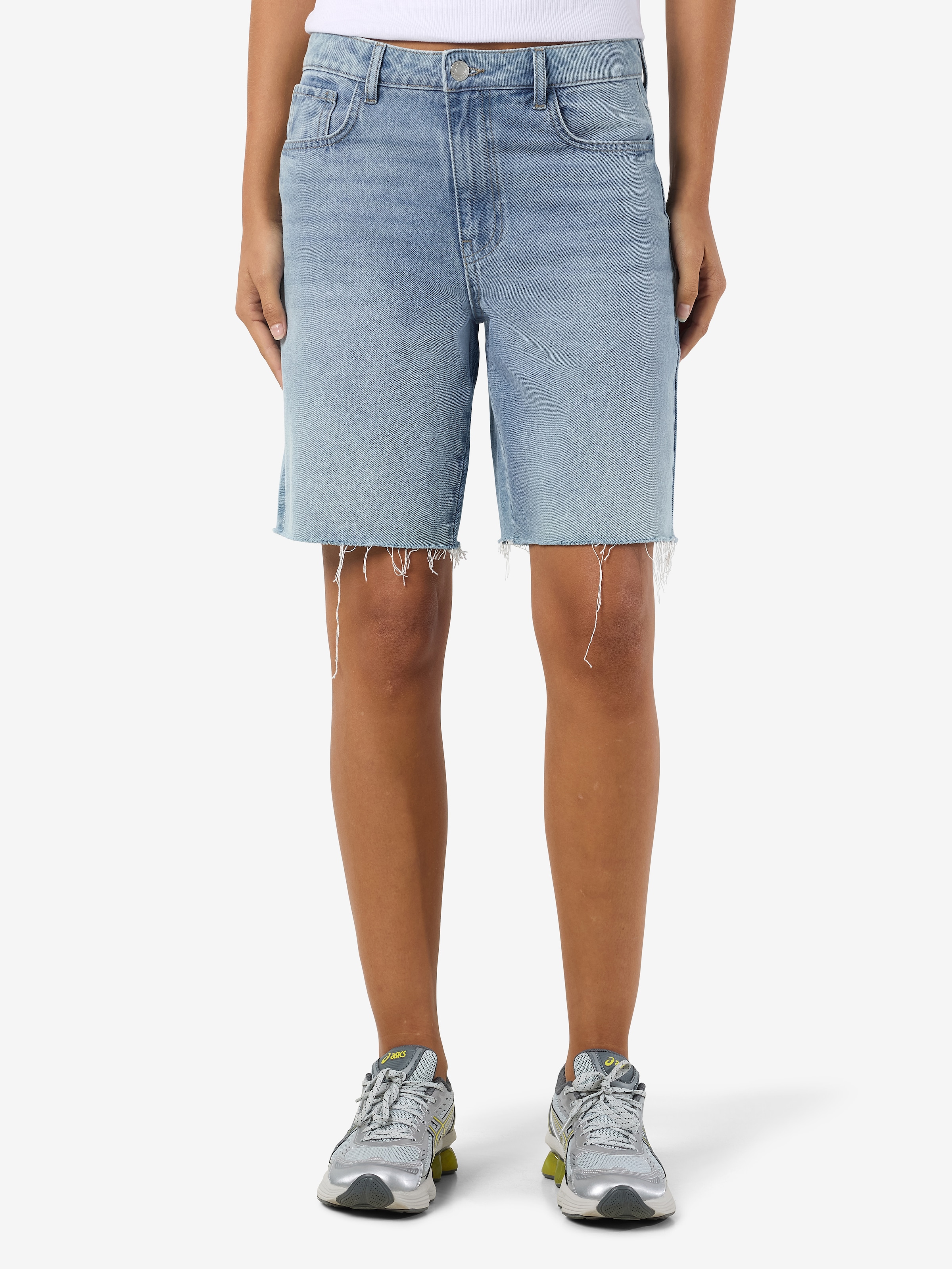 Noisy may Jeansshorts »NMHOLLA NW LOOSE SHORT AZ425LB NOOS« modisch offene Säume
