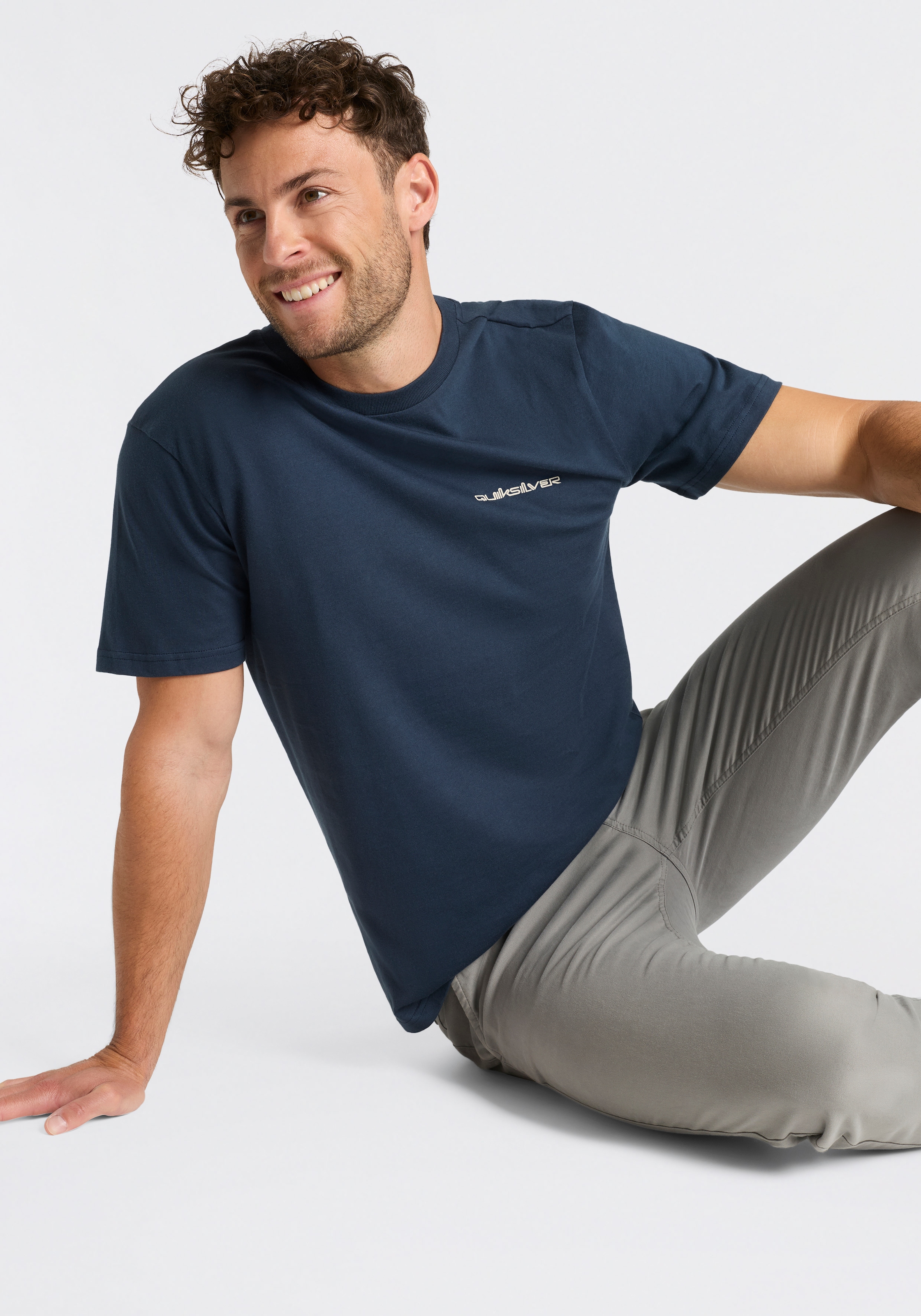 Quiksilver T-shirt »LIGHT WAVES OFF COURSE SHORT SLEEVE PACK« 2 Lot de 2, design à manches courtes, avec col rond, en jersey