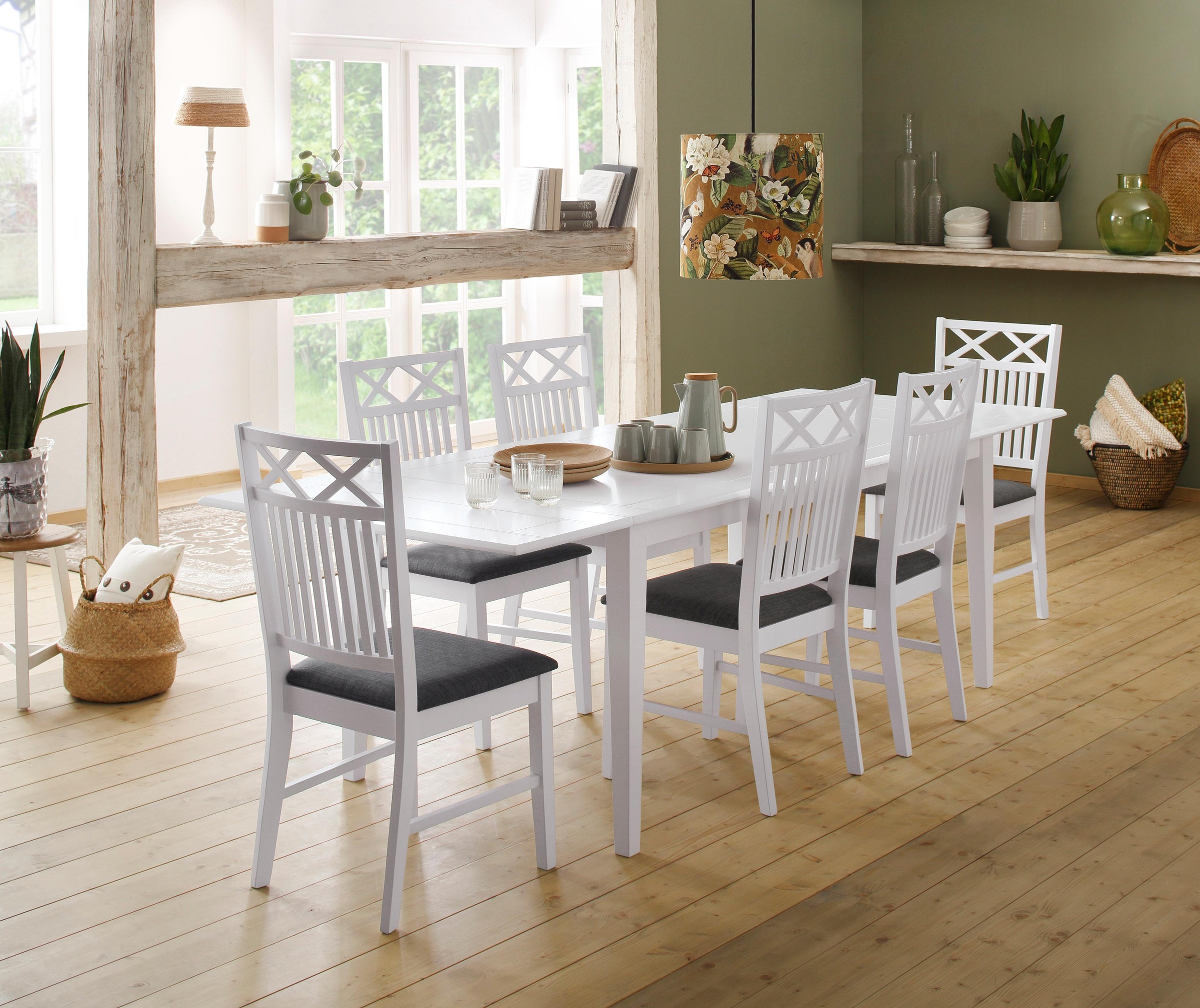 Image of Home affaire Stuhl »Fullerton«, (Set), 2 St., Webstoff, mit schönen Fräsungen an der Rückenlehne, Sitzhöhe 47 cm bei Ackermann Versand Schweiz