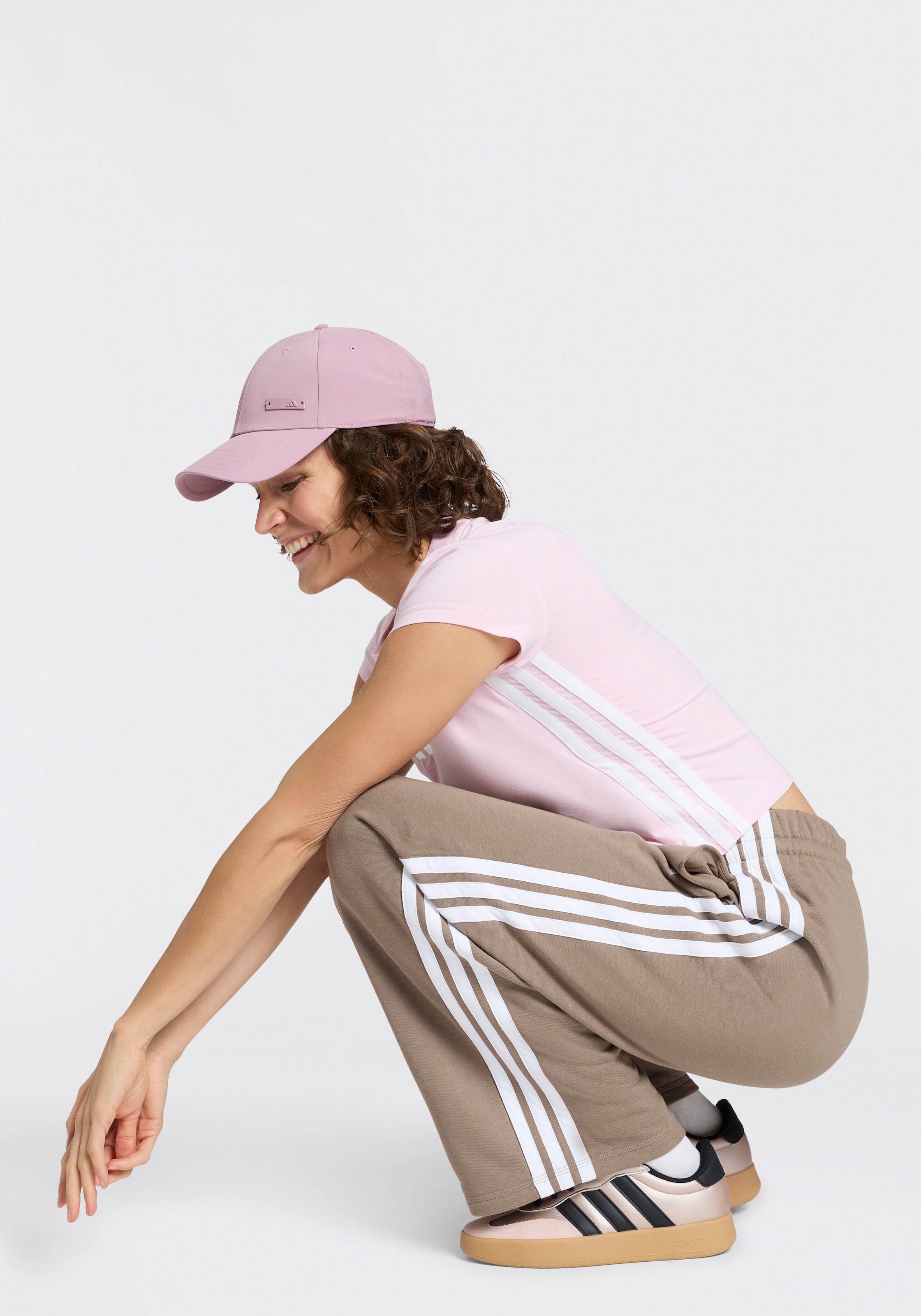 adidas Sportswear T-shirt »W 3S PAD BABY T« style sportif, col rond, sans fermeture