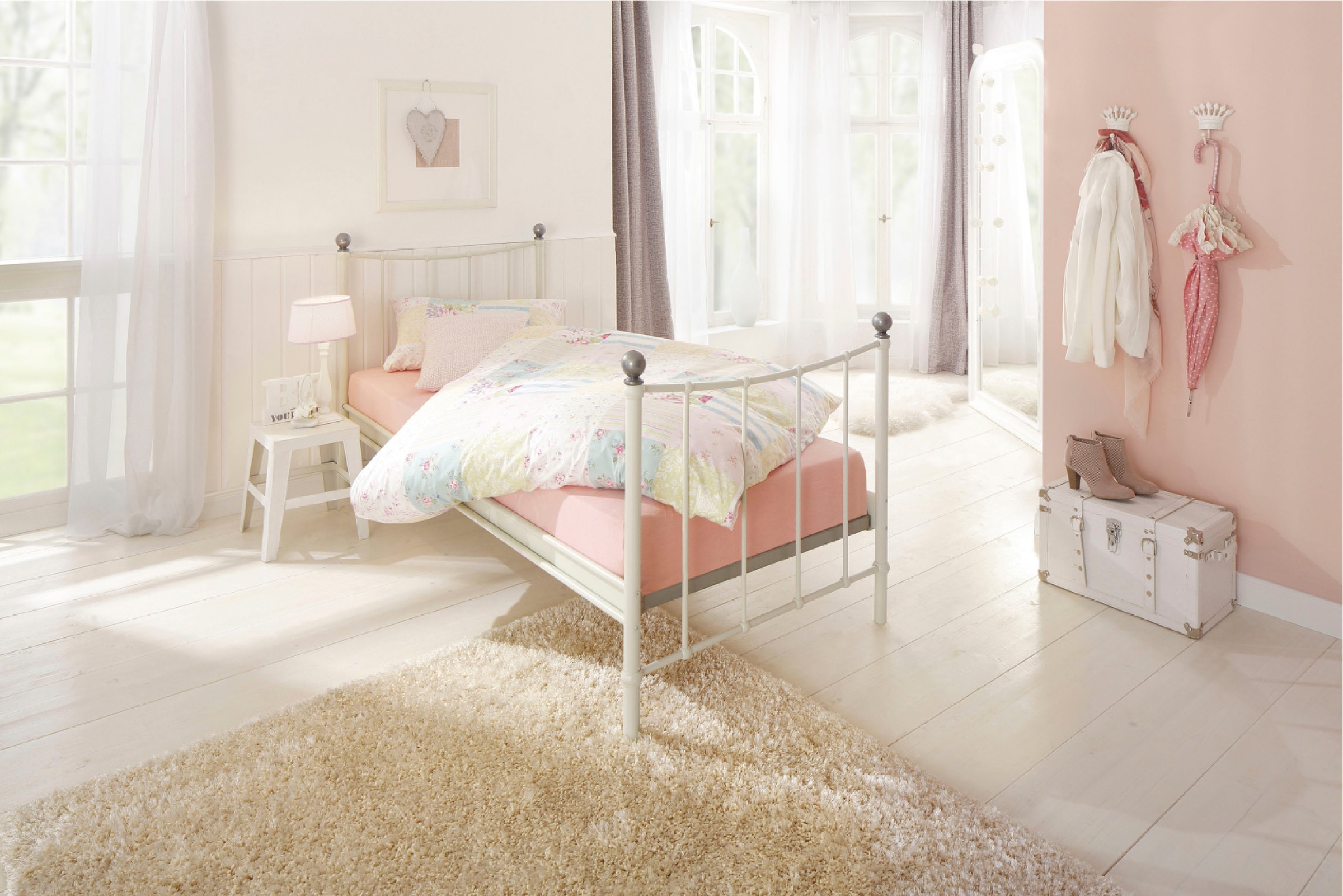 Image of Home affaire Metallbett »Metha«, mit geschwungenen Kopf-und Fussteilen bei Ackermann Versand Schweiz