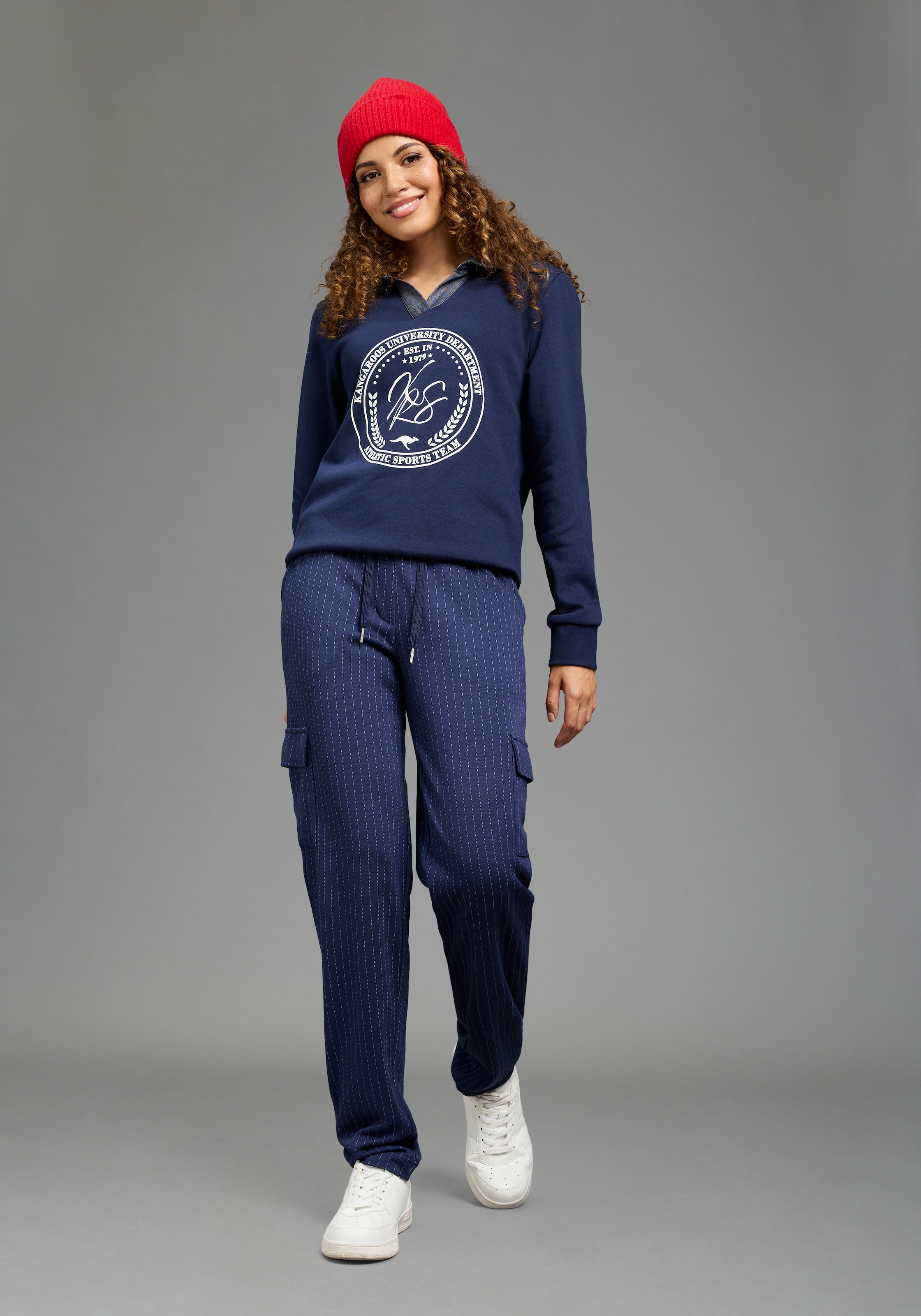 KangaROOS Sweat-shirt , avec col polo et patte de boutonnage, coupe longueur hanches
