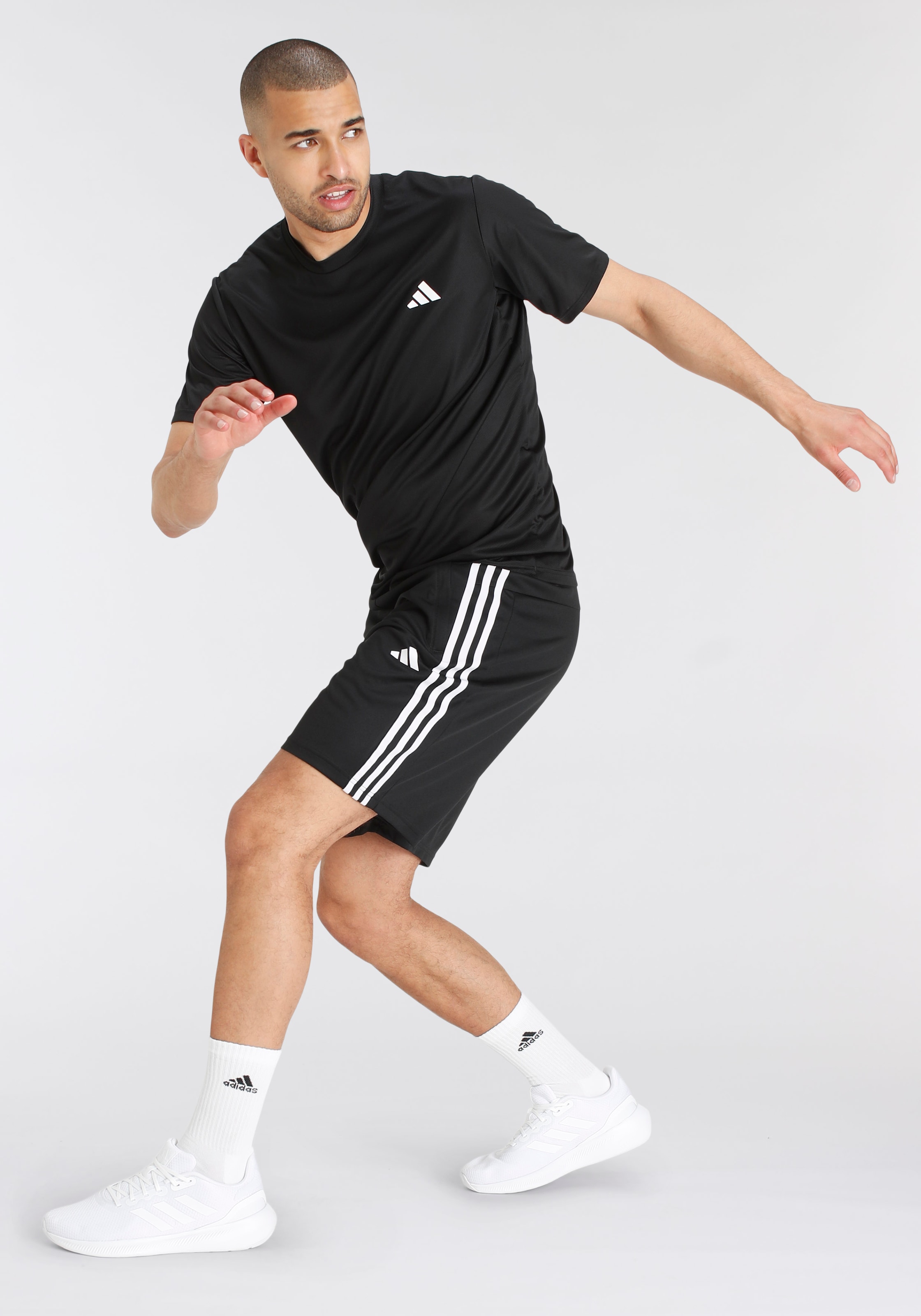 adidas Performance T-Shirt »TR-ES BASE T«, AEROREADY Technologie, Piqueoptik