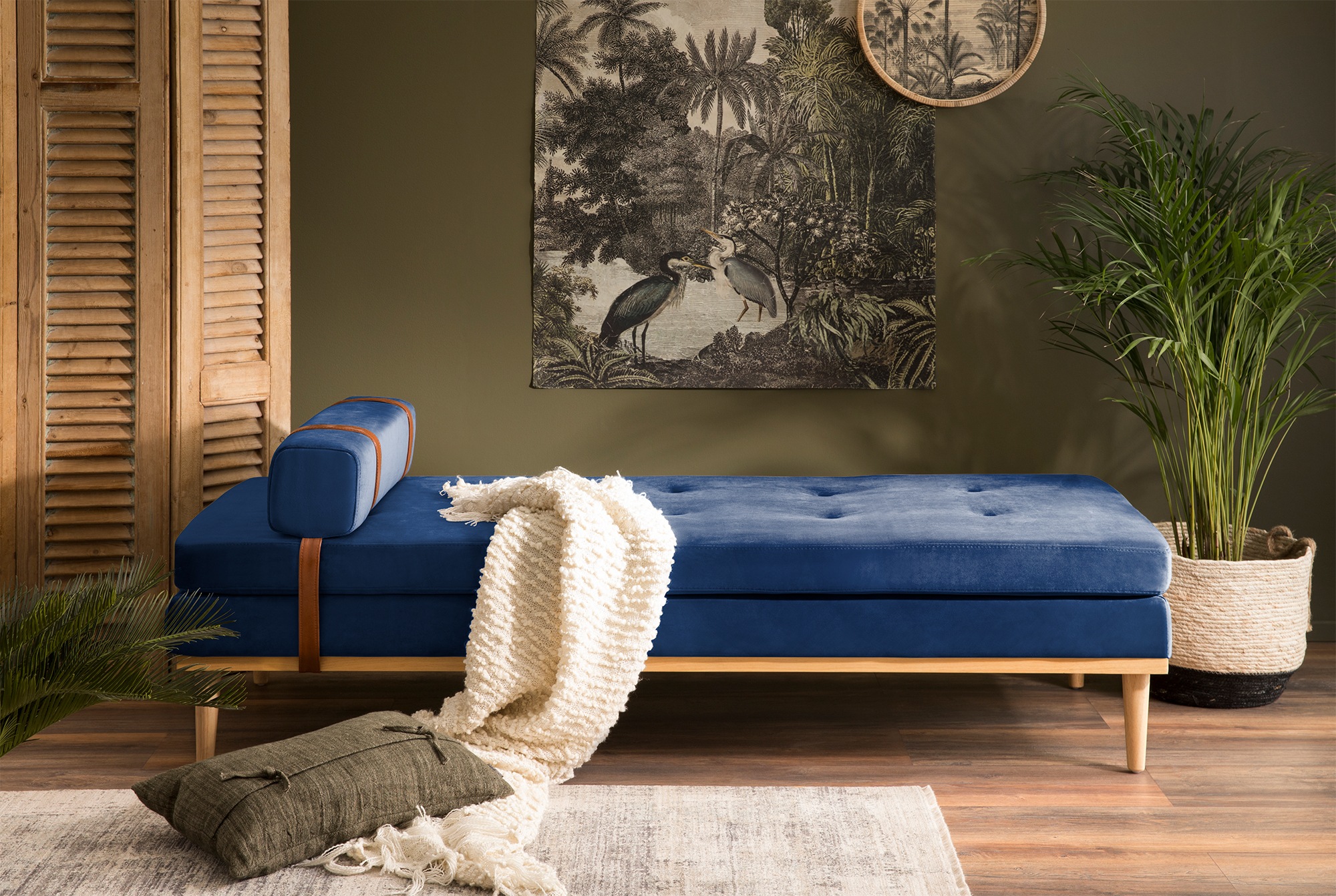 SalesFever Daybed »Daybed: Entspannung pur«, Entspannung pur: Tagesliege mit Kopf- und Nackenstütze
