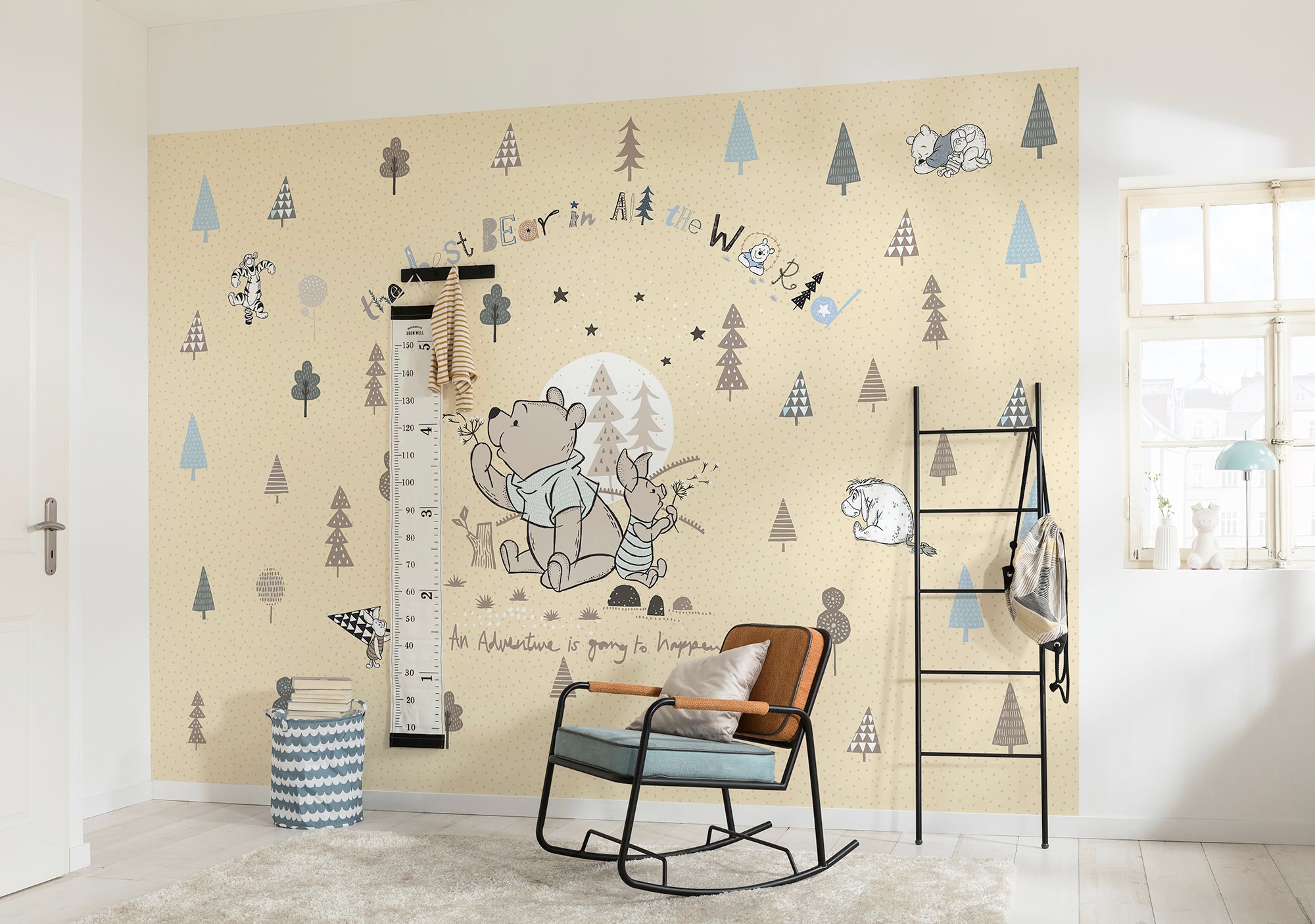 Image of Komar Fototapete "Winnie the Pooh Best Bear" bedruckt glatt 400 x 260 cm (Breite x Höhe) - Tapete, Vlies, Wohnzimmer, Schlafzimmer