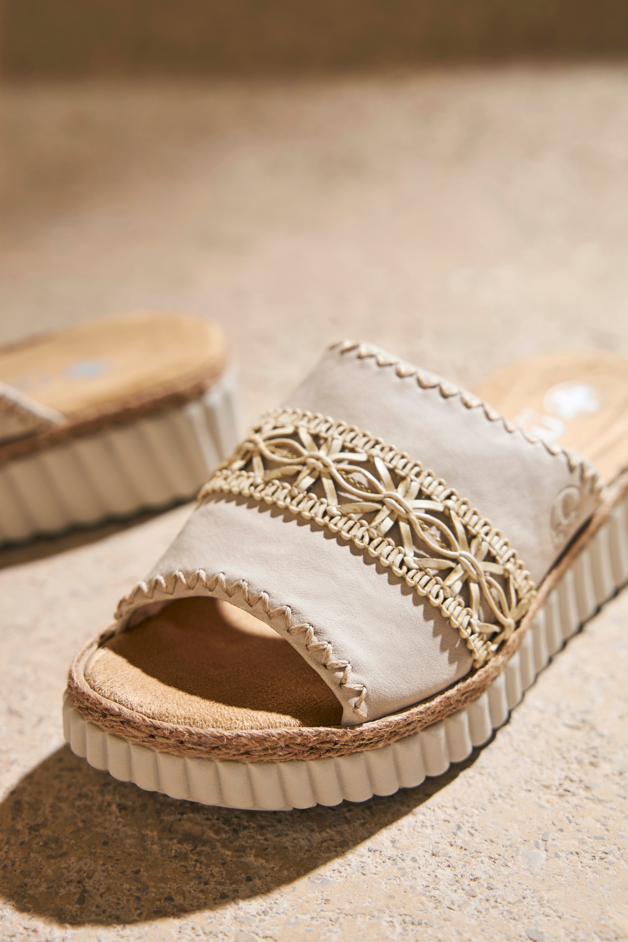 Rieker Pantolette  Sommerschuh, Strandschuh, Urlaubschuh, Hausschuh mit softer Innensohle