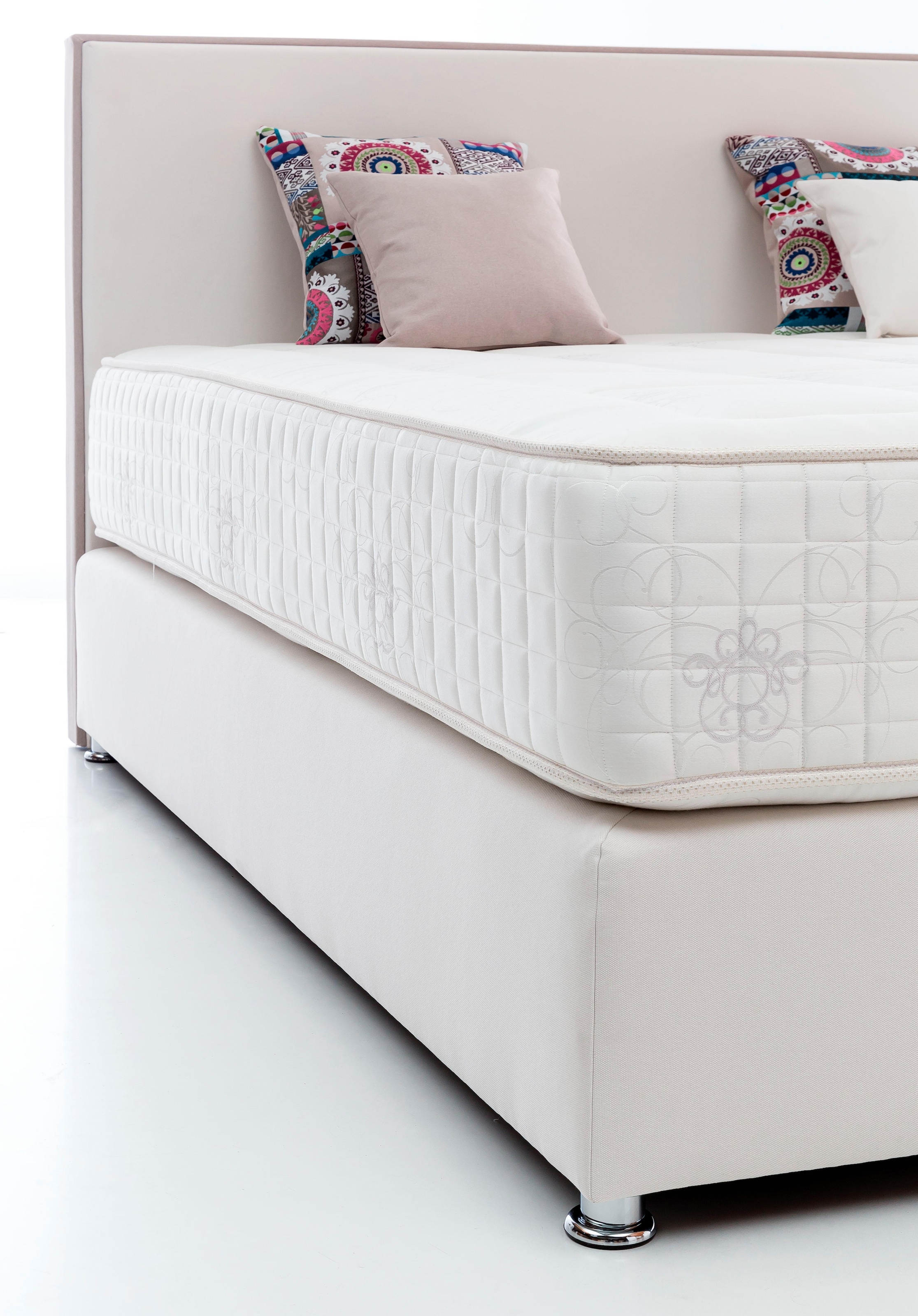 grüne betten Lit boxspring »Amelia« mit 7-Zonen-Tonnentaschenfederkern-Matratze und Zierkissen, 100% vegan