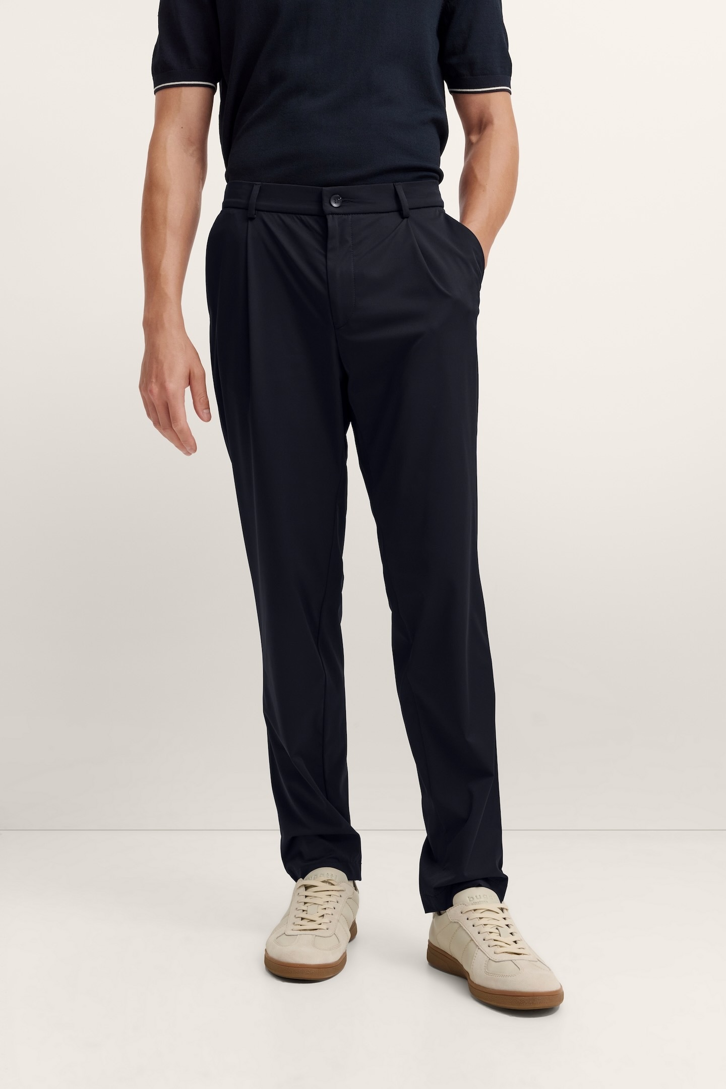Image of bugatti Bundfaltenhose "Tapered Fit" mit Flexcity Performance Stretch