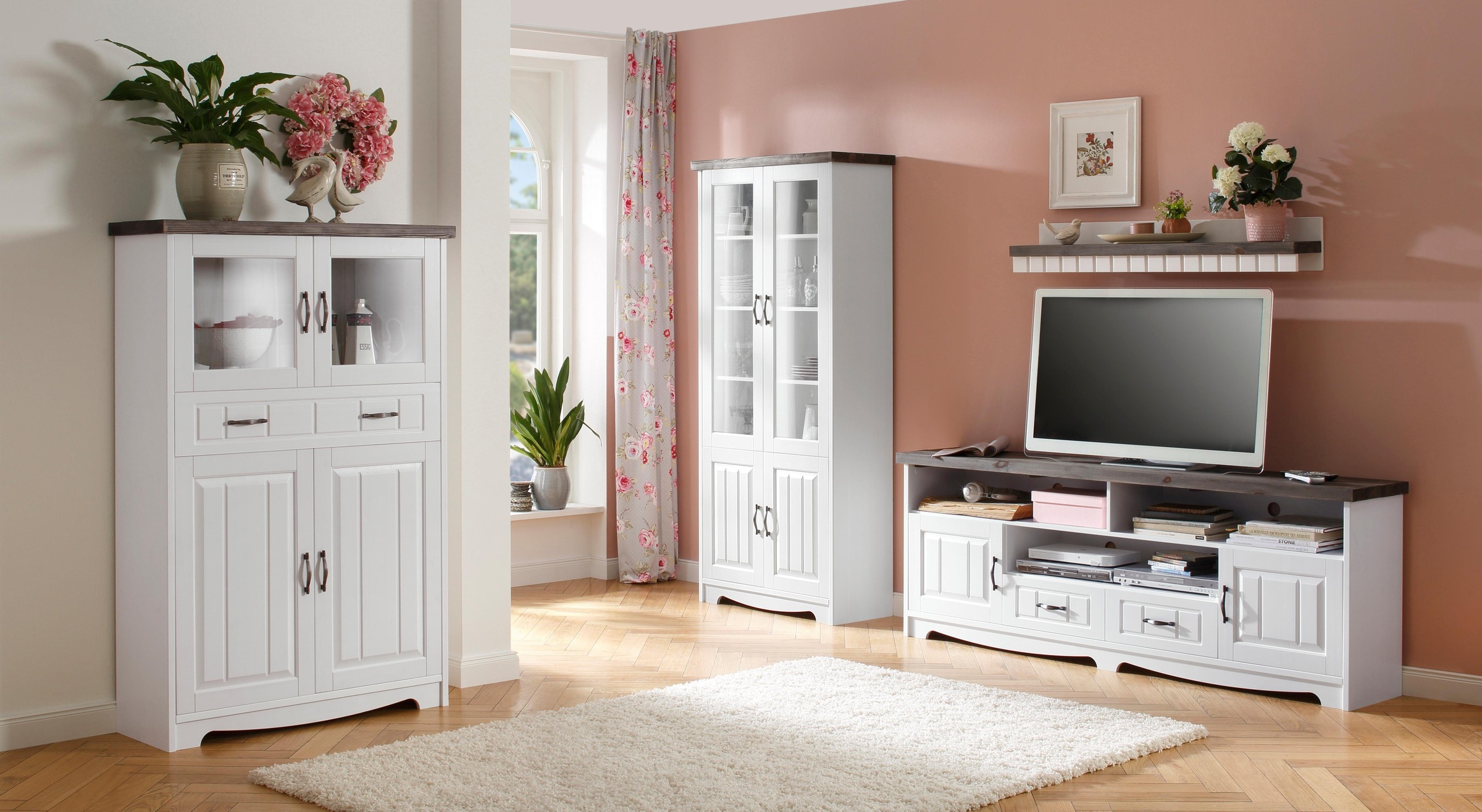 Image of Home affaire Lowboard »Trinidad Antique« bei Ackermann Versand Schweiz