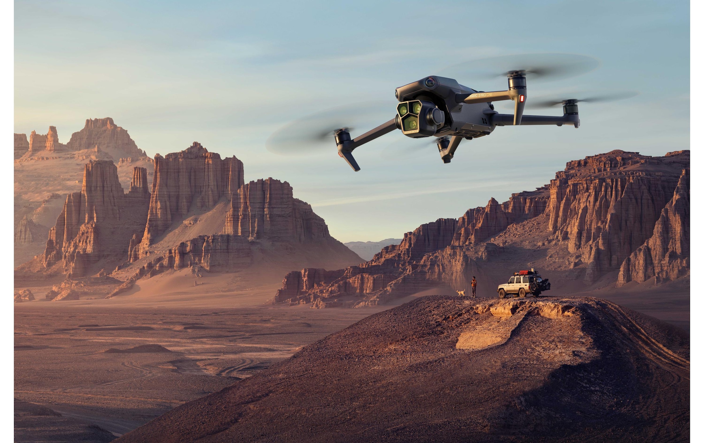 DJI Drohne »Mavic 3 Pro Fly More Combo mit DJI RC RTF«