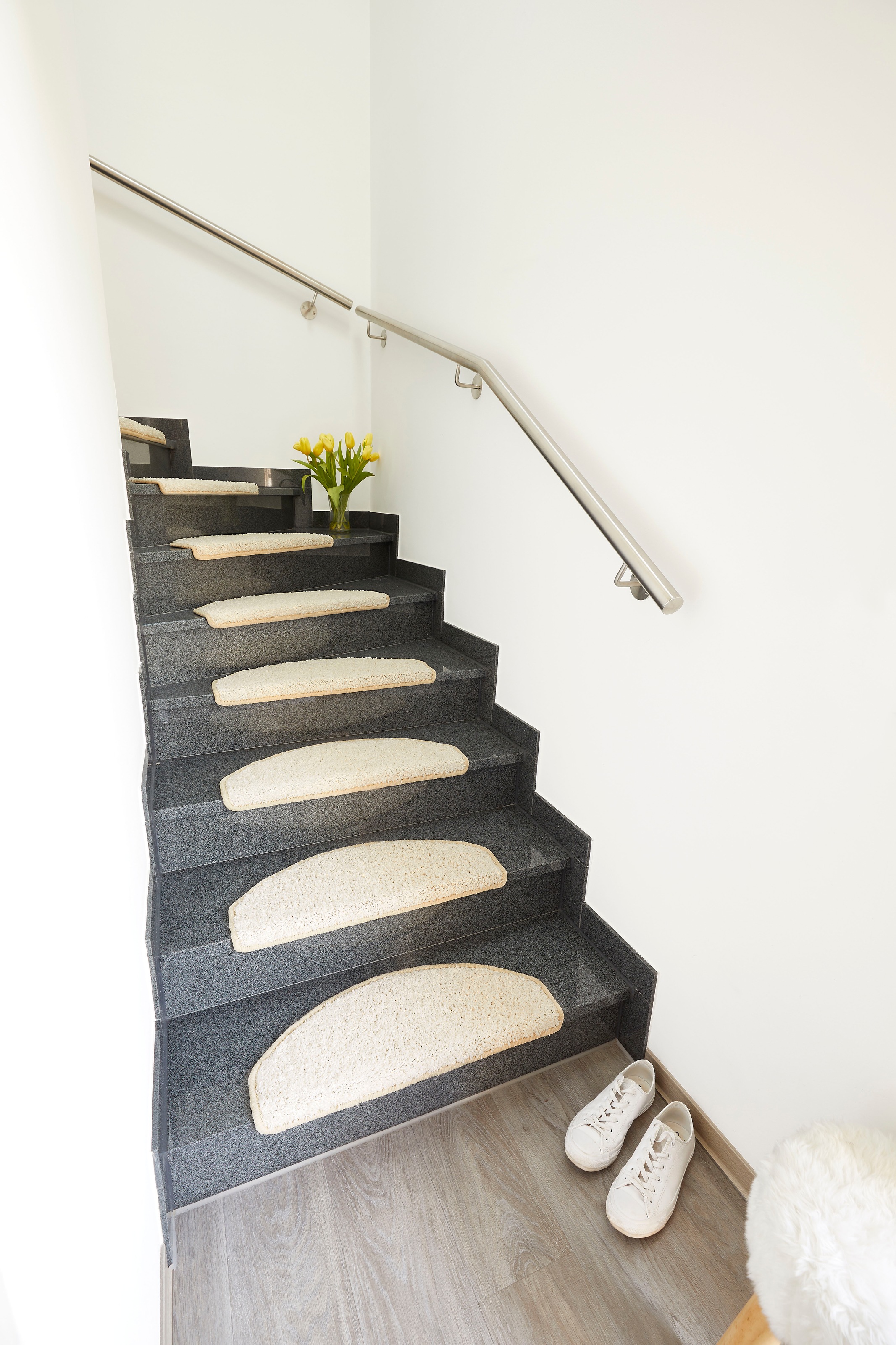 Image of Andiamo Stufenmatte »Shaggy«, halbrund, 15 mm Höhe, grosse Farbauswahl, 15 Stück in einem Set bei Ackermann Versand Schweiz