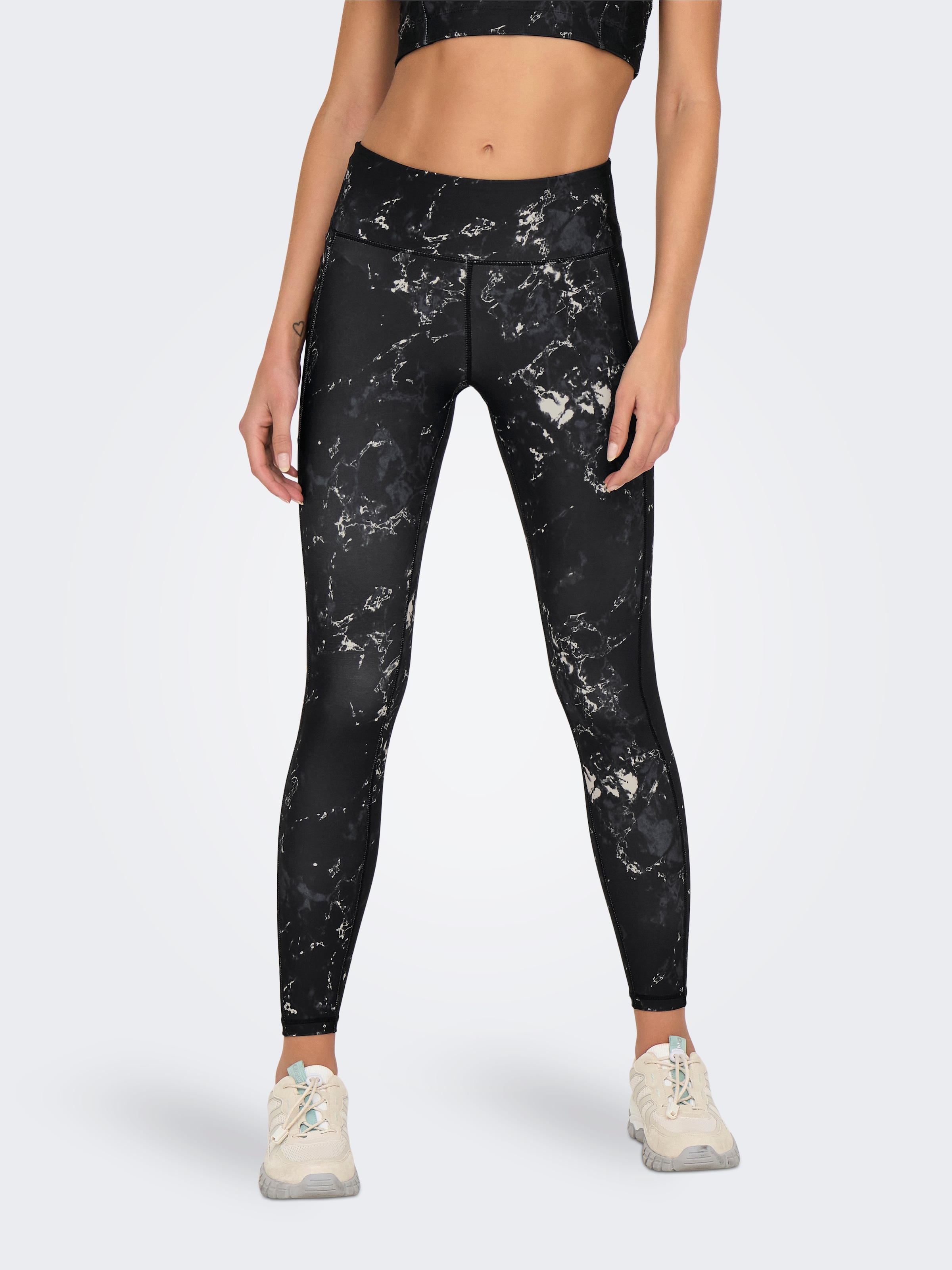 ONLY Play Funktionstights »ONPRYA-2-SPACE LIFE HW PCK TIGHTS NOOS«, mit reflektierenden Details