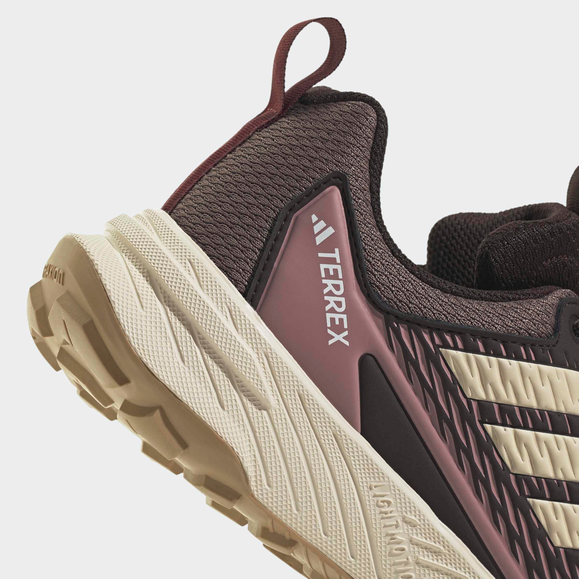 adidas TERREX Chaussures de trail »TRACEFINDER 2 CLIMAPROOF«  chauffant