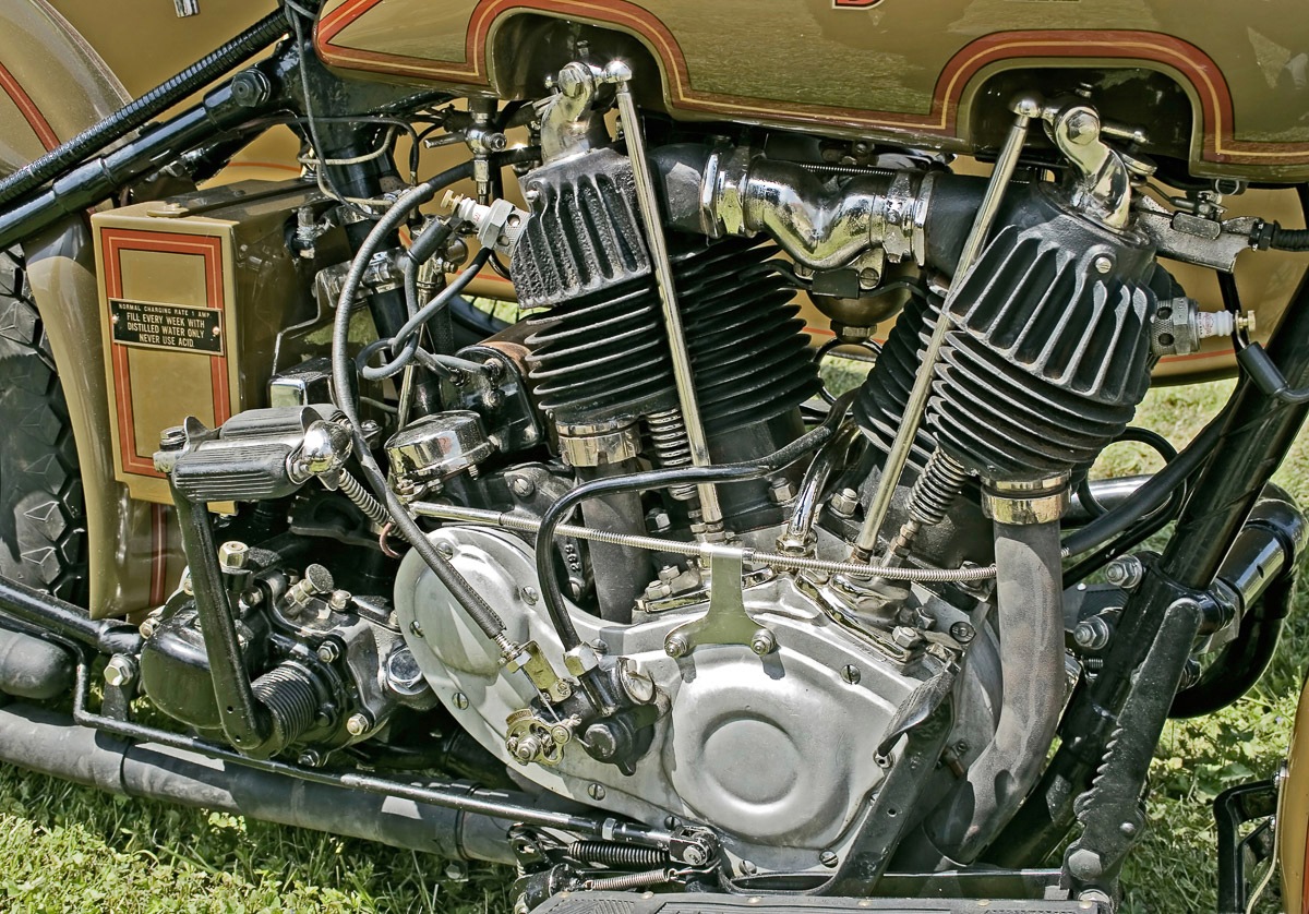 Image of Papermoon Fototapete "Motor"