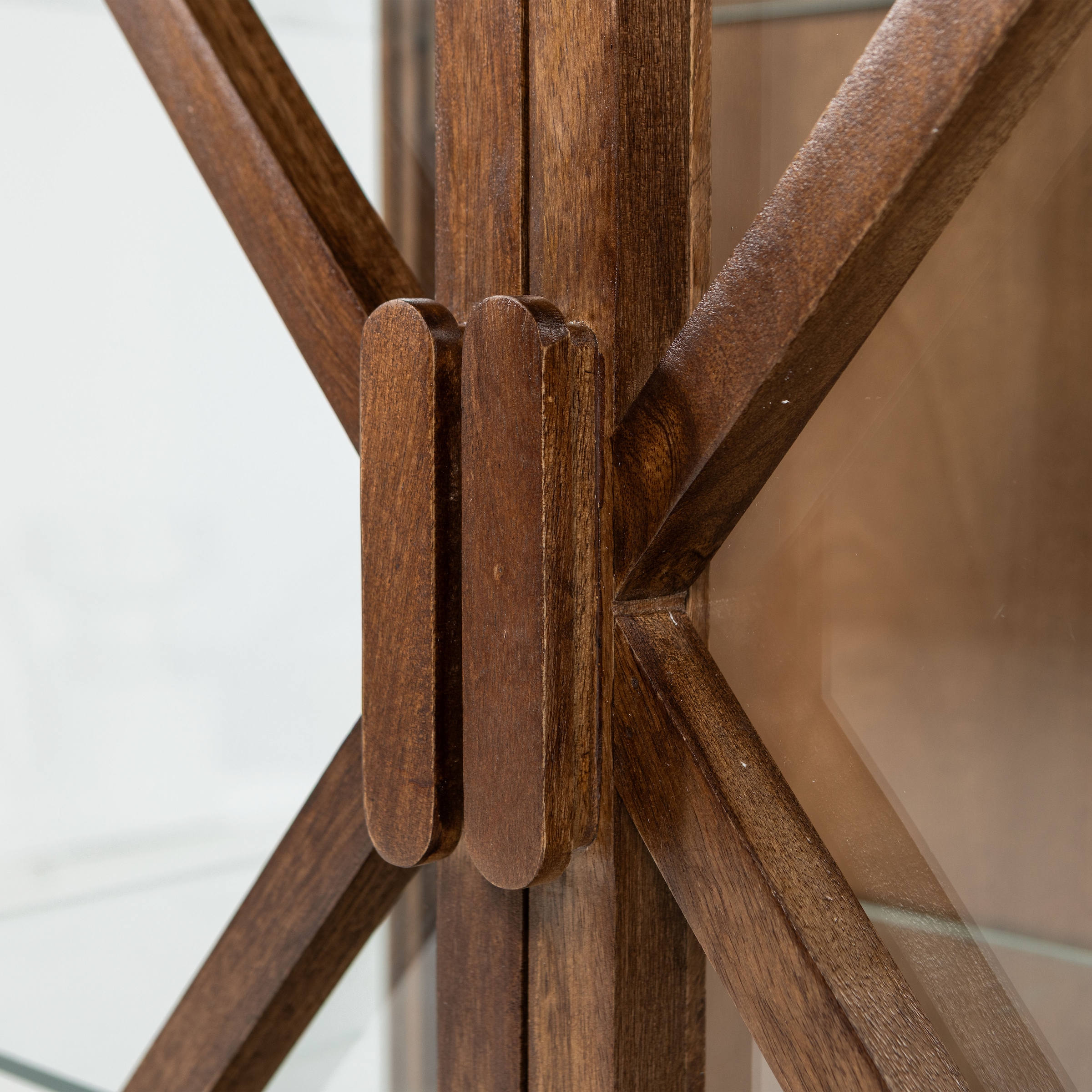 WOOOD Vitrine »Kella Mangoholz mit Glastüren und Glasablagen B 100 x D 44 x H 132 cm« Wandbefestigung empfohlen, Tragkraft 5–7 kg pro Glasboden