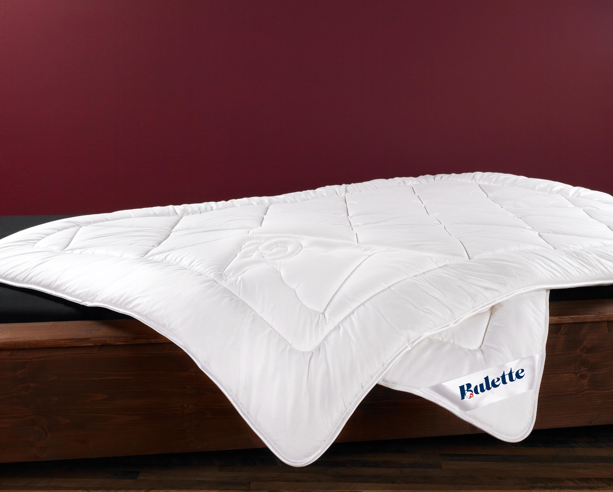 Image of Balette Einziehdecke »Naturhaarduvet, Balette, »Merino-Schurwolle««, normal, Füllung 100% Merino-Schurwolle, Bezug hochwertiger Mako-Feinbatist - 100% Baumwolle, (1 St.) bei Ackermann Versand Schweiz