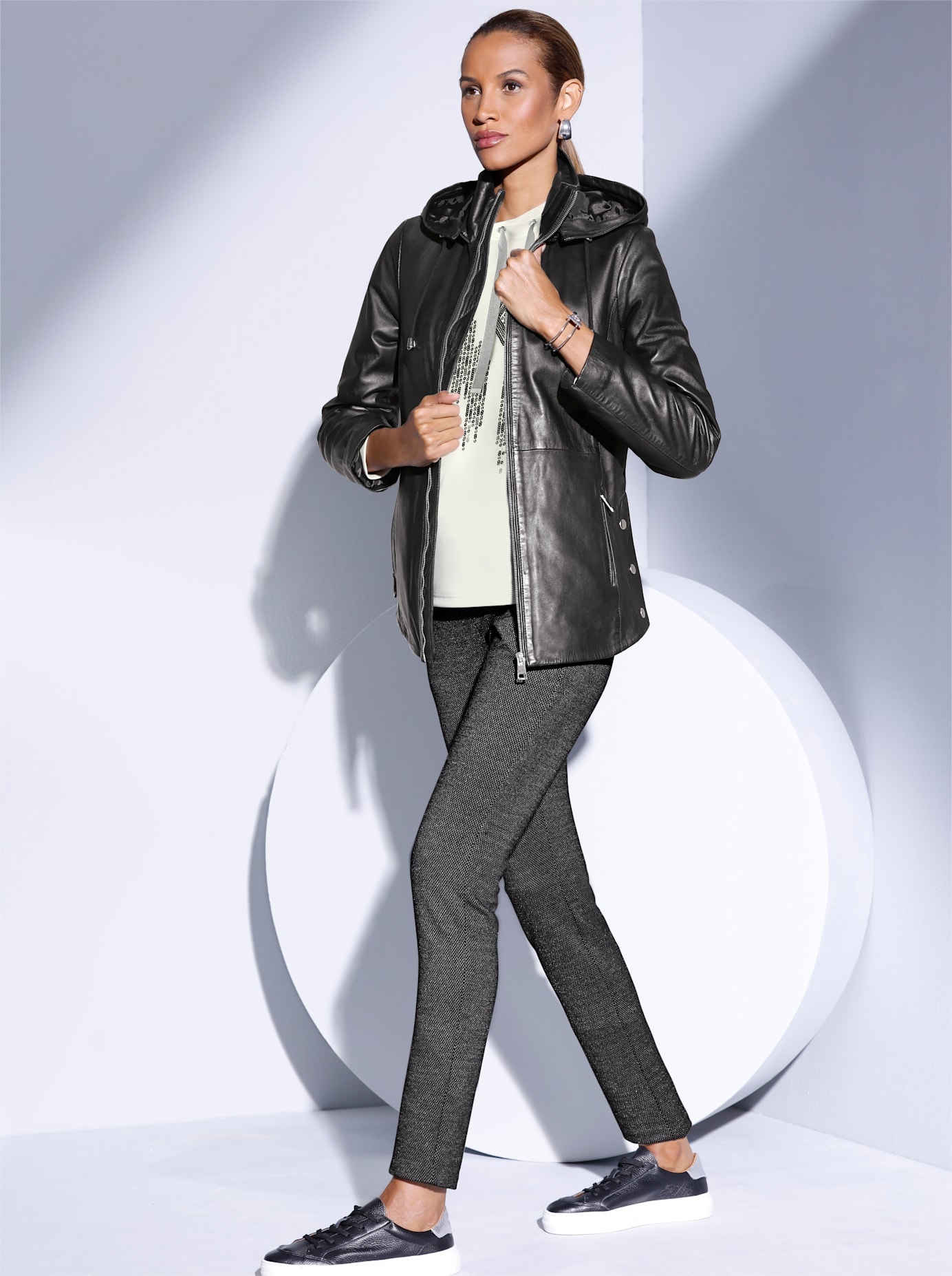 Image of Mainpol Lederjacke mit Kapuze
