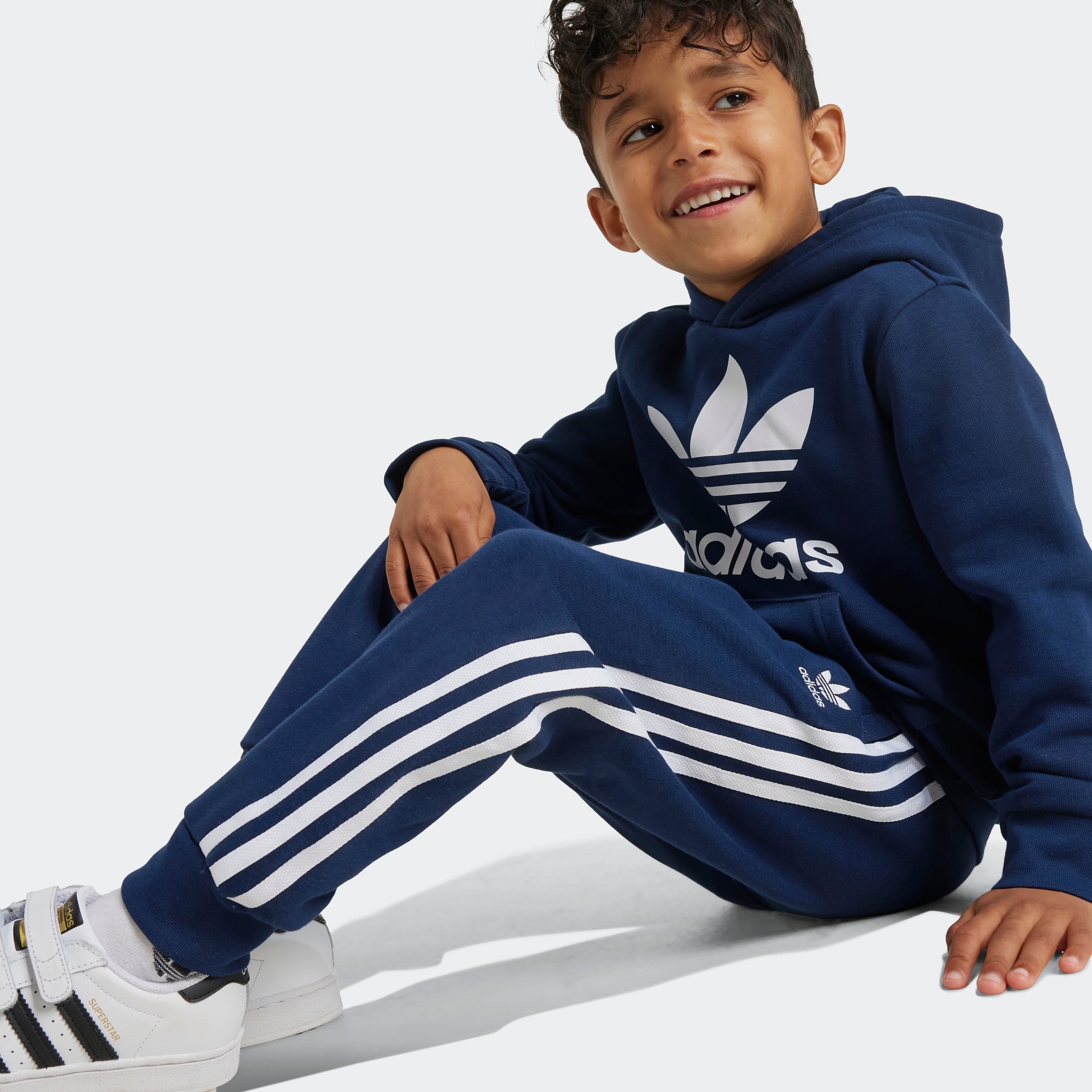 adidas Originals Trainingsanzug »HOODIE SET«, (2 tlg.)