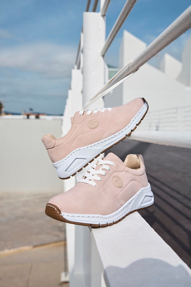 Rieker Sneakers  avec semelle intérieure MemoSoft, chaussure de loisir, chaussure basse, chaussure à lacets