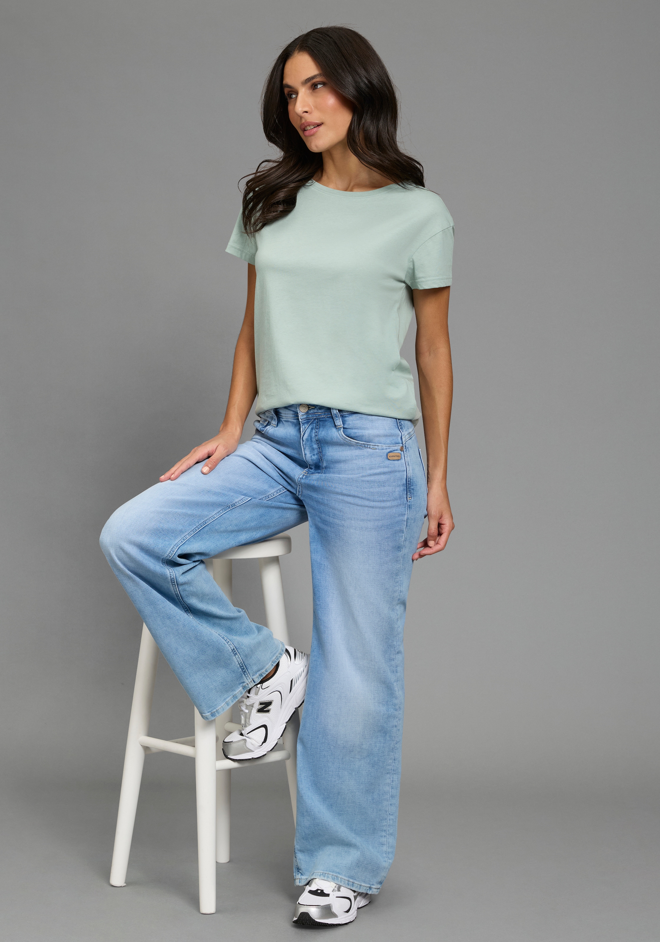 AJC T-shirt Basic-Stil, Oversize-Passform, Rundhalsausschnitt