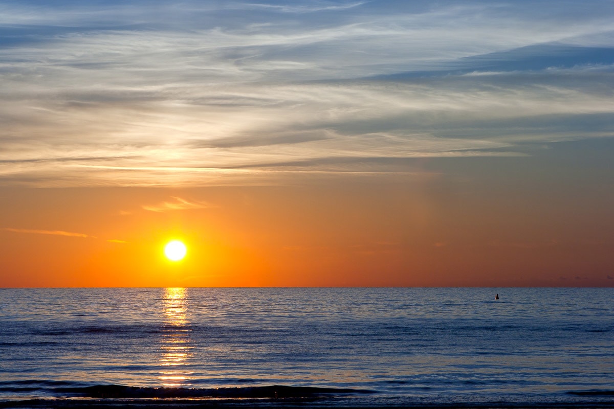 Papermoon Fototapete »Sonnenuntergang an der Ostsee«