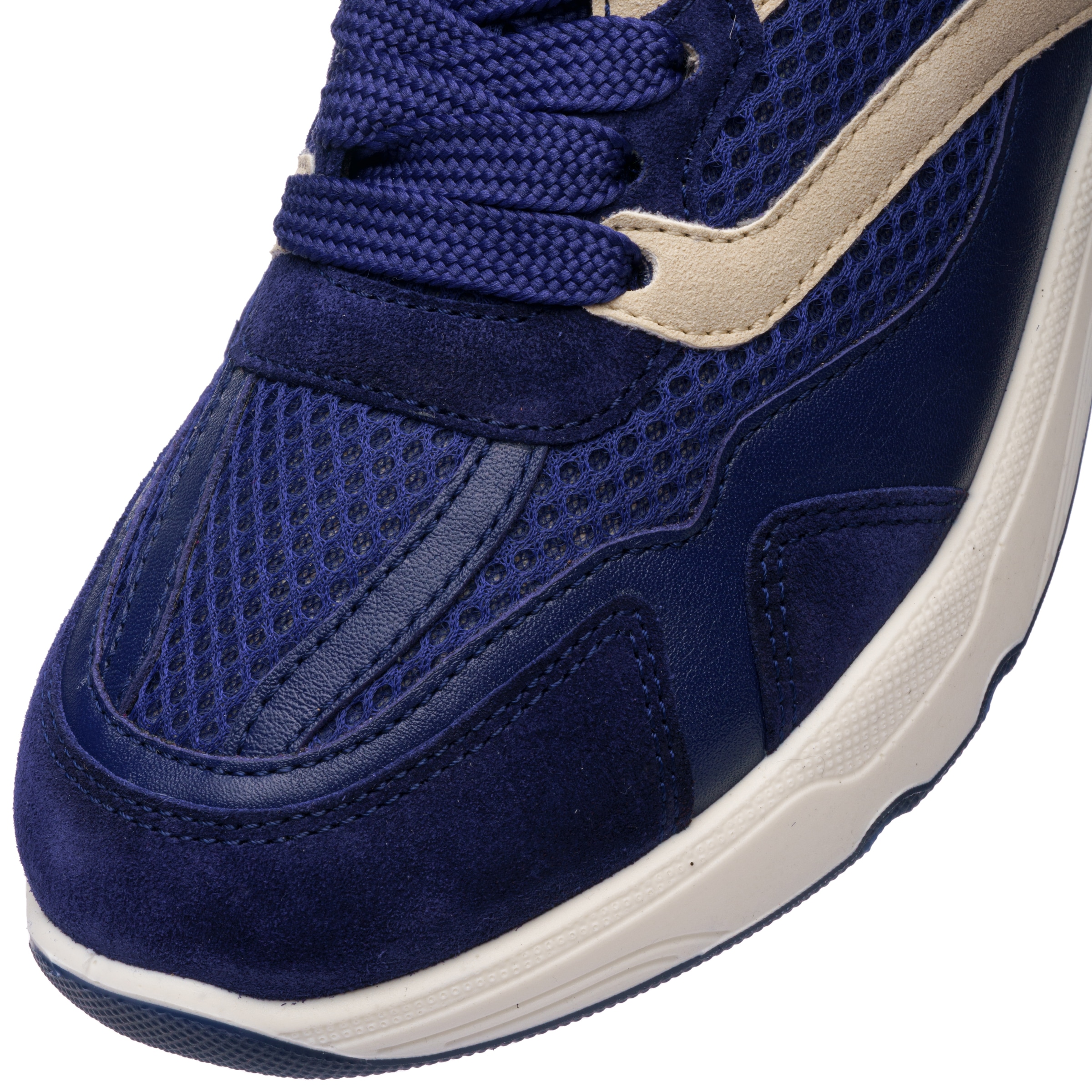 Ara Baskets compensées »BOSTON«  , chaussure de loisir, chaussure basse, à lacets avec logo embossé, largeur H