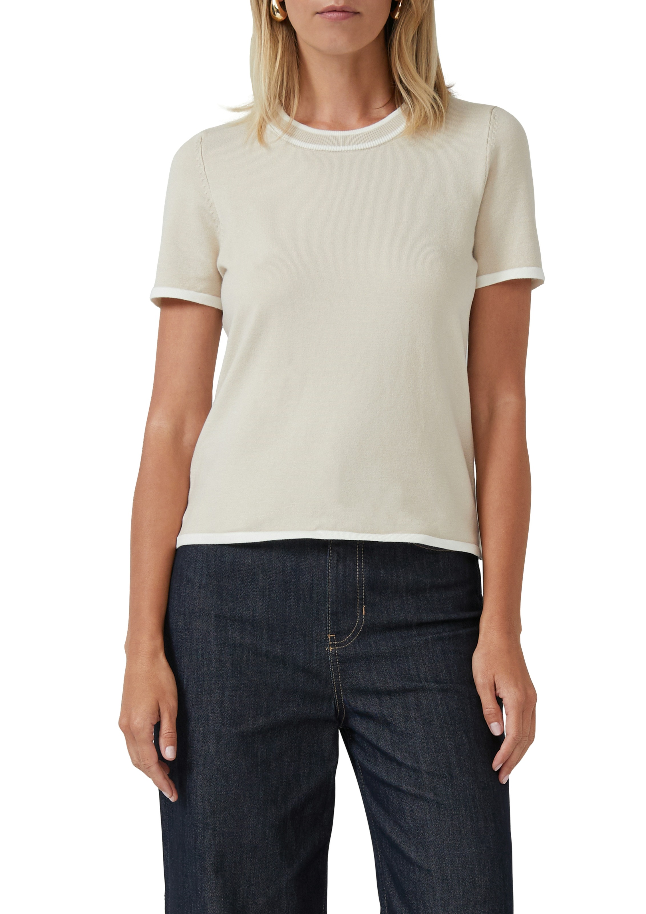 Image of s.Oliver BLACK LABEL Kurzarmpullover Feinstrick, Rundhals mit kontrastfarbenen Bündchen