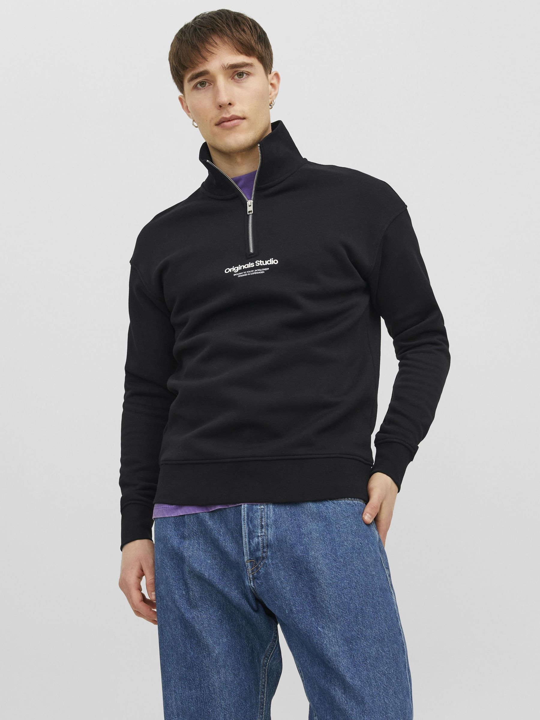 Image of Jack & Jones Sweatshirt "JORVESTERBRO SWEAT QUARTER ZIP HN NOOS", im Troyer-Look