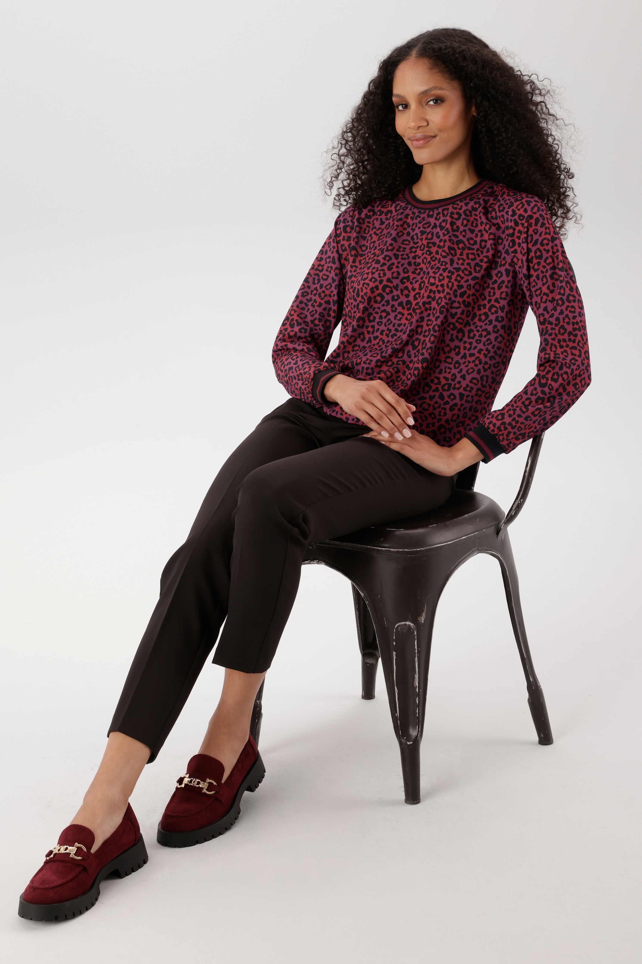 Aniston SELECTED Shirtbluse mit gestreiften Bündchen und Lepoarden-Print allover - NEUE KOLLEKTION