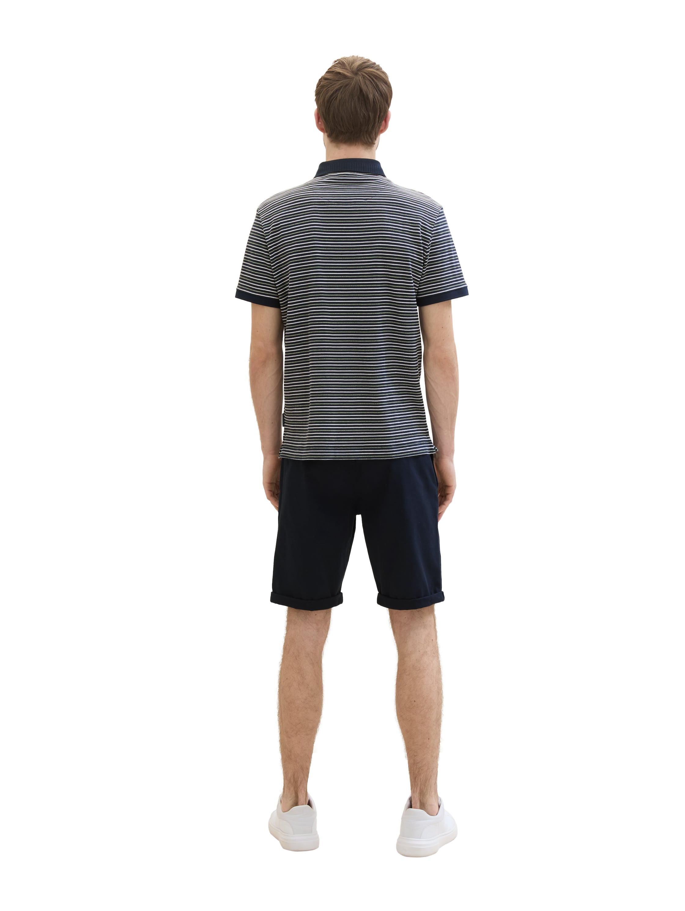 TOM TAILOR Chinoshorts, mit Markenlabel