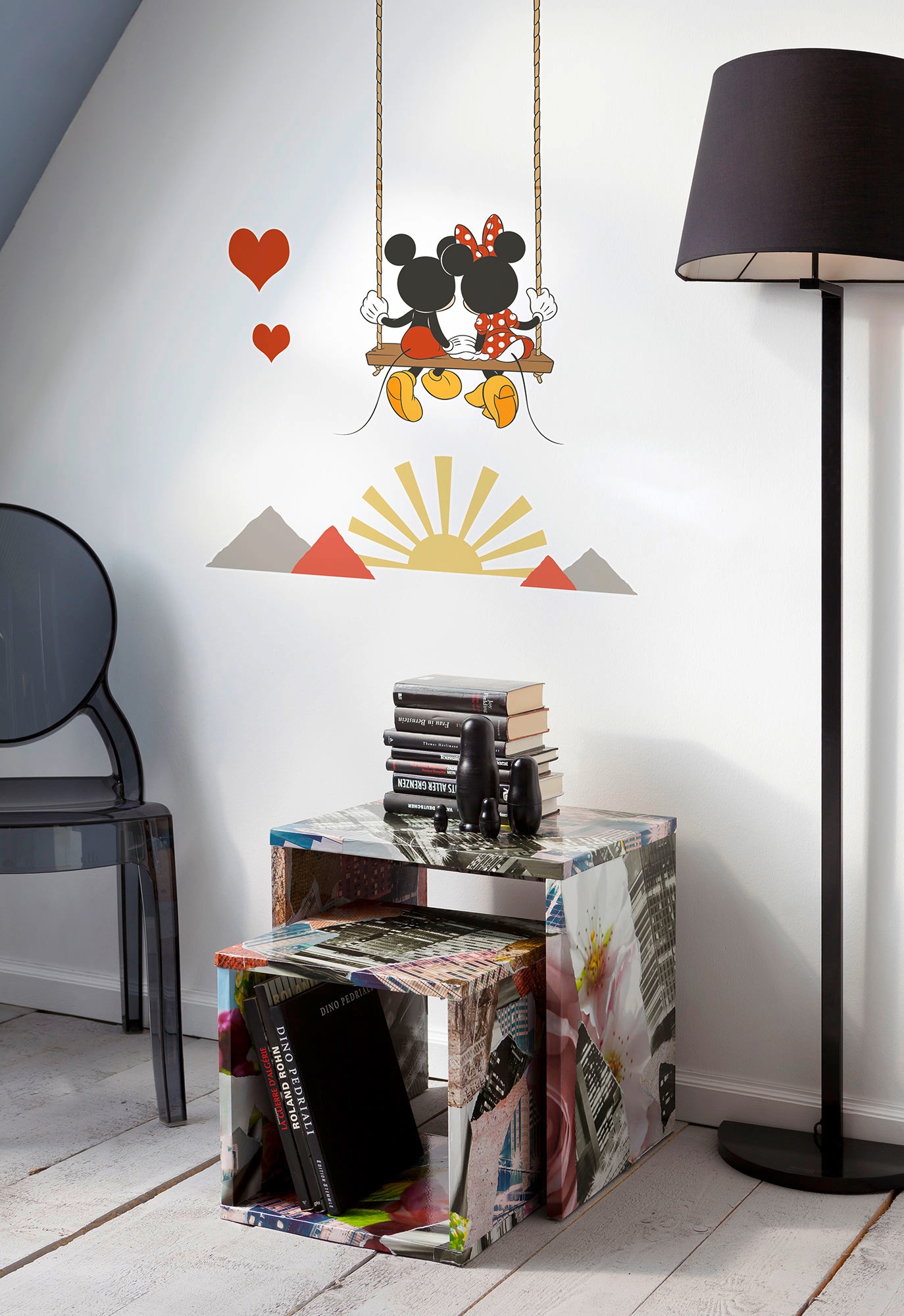 Komar Wandtattoo »Mickey Swing - Grösse 50 x 70 cm«, (7 St.), selbstklebend, Wandsticker, Kinderzimmer