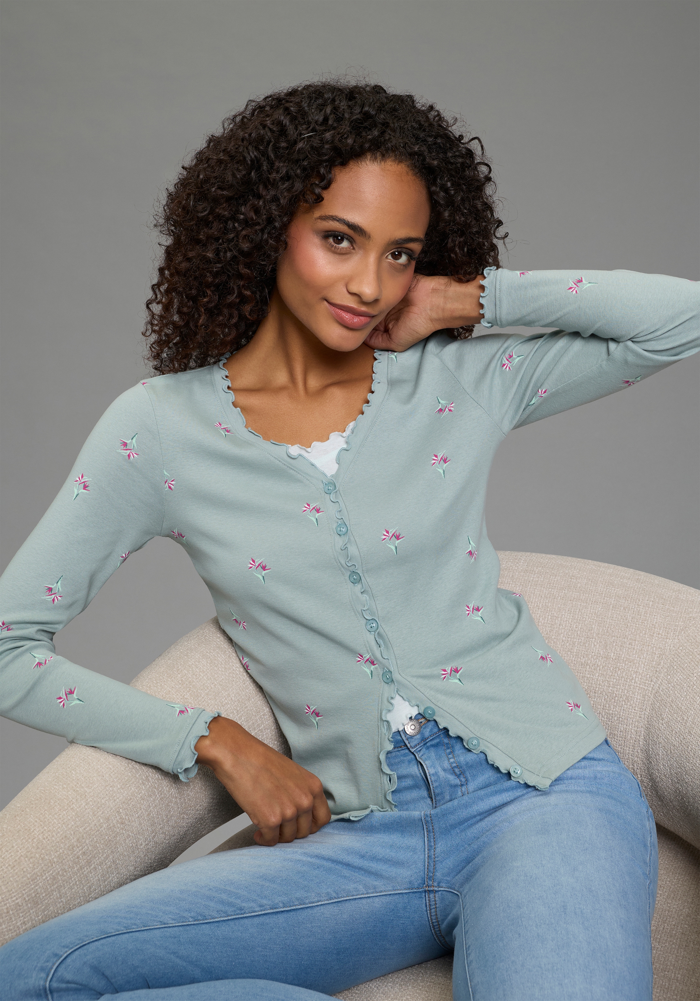Image of KangaROOS Langarmshirt mit Blumendruck und Knopfleiste