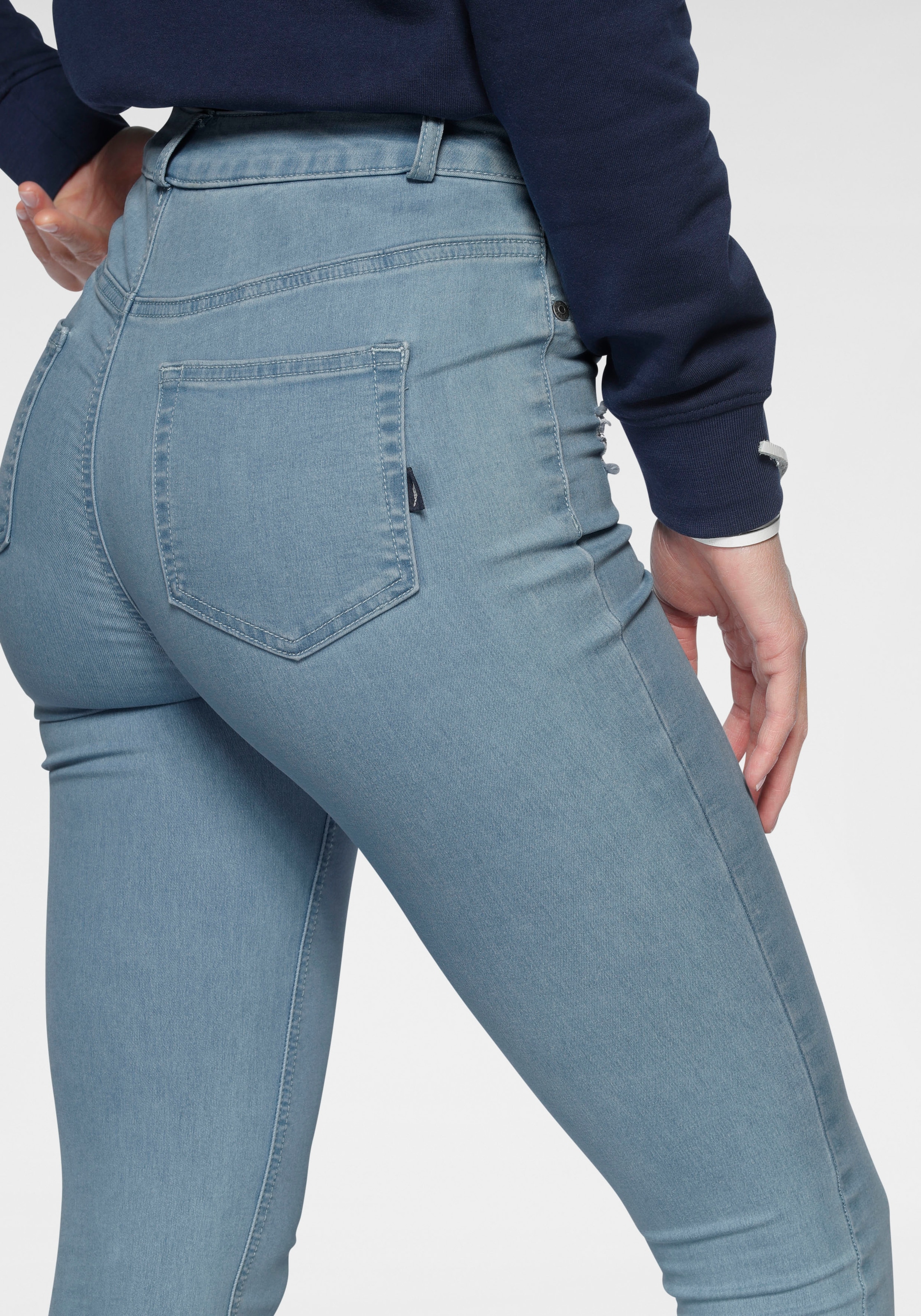 Arizona Skinny-fit-Jeans »Ultra Stretch«, High auf Waist offenem versandkostenfrei mit Saum