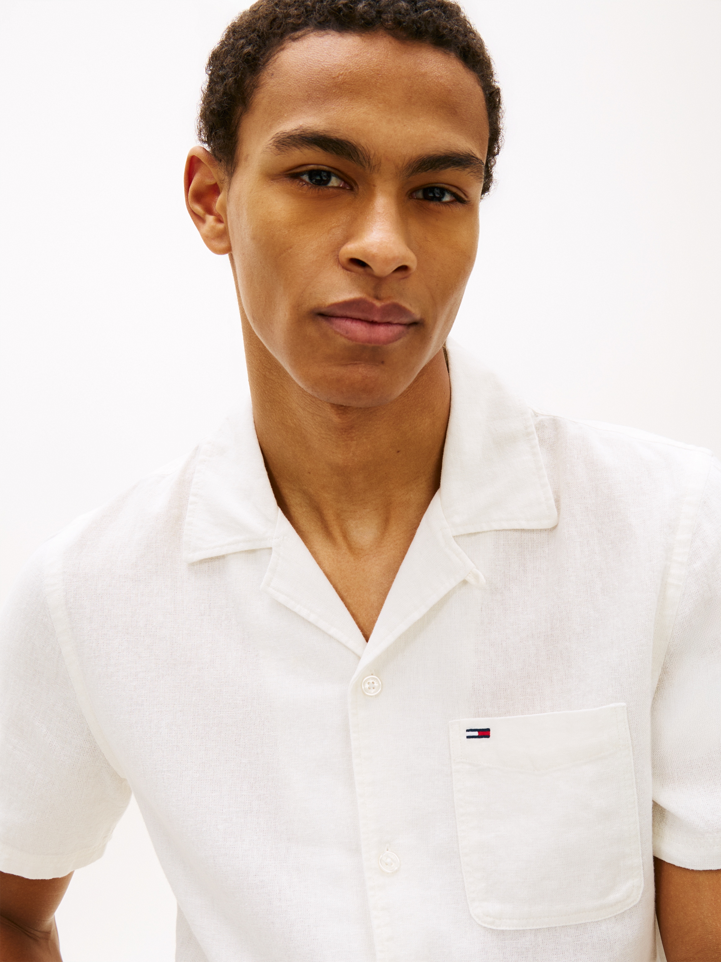 Tommy Jeans Chemise en lin »TJM REGULAR LINEN BLEND CAMP« mit Reverskragen