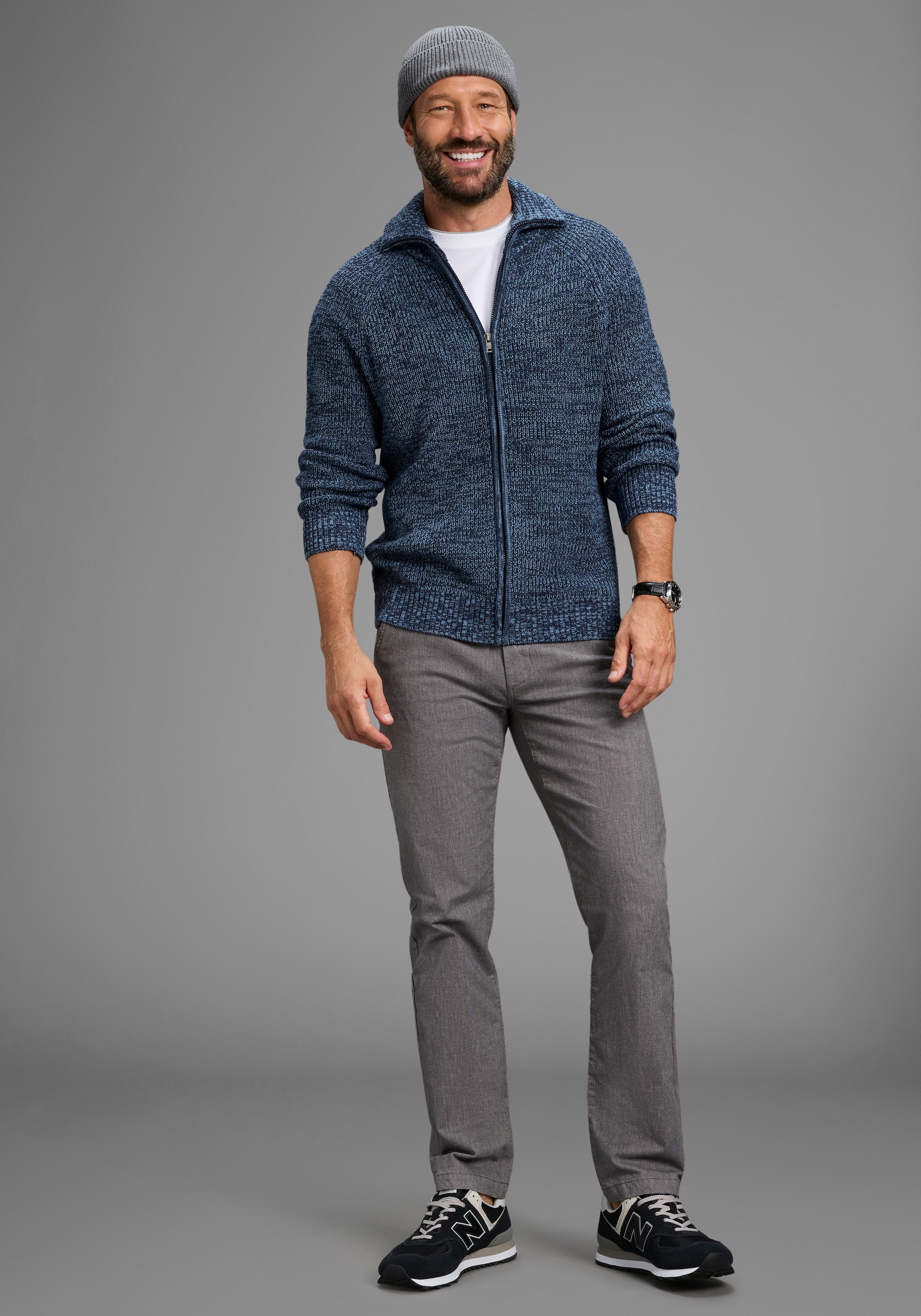 Man's World Strickjacke »Neue Kollektion! Mit Stehkragen & Reissverschluss« melierte Optik ,weicher Griff, Perfekt für die kältere Jahreszeit